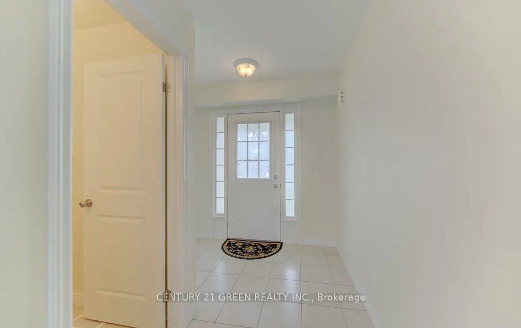 Photo 6 of 12 Freer Drive, North Dumfries — HOMEH