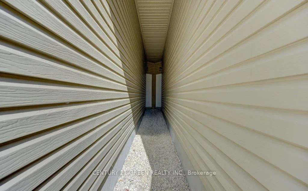 Photo 33 of 12 Freer Drive, North Dumfries — HOMEH