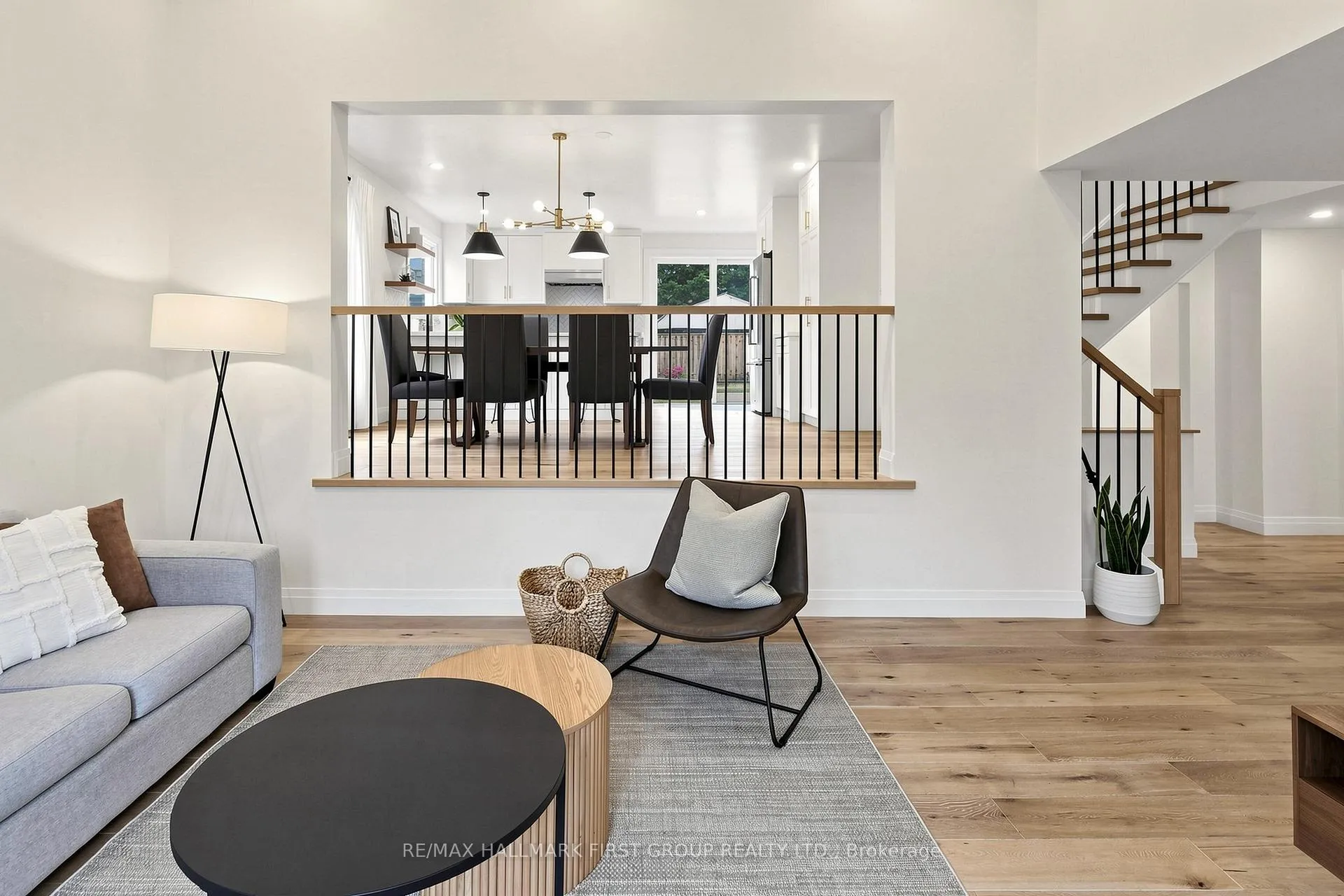 Photo 8 of 1746 Bronte Square, Pickering, Liverpool — HOMEH