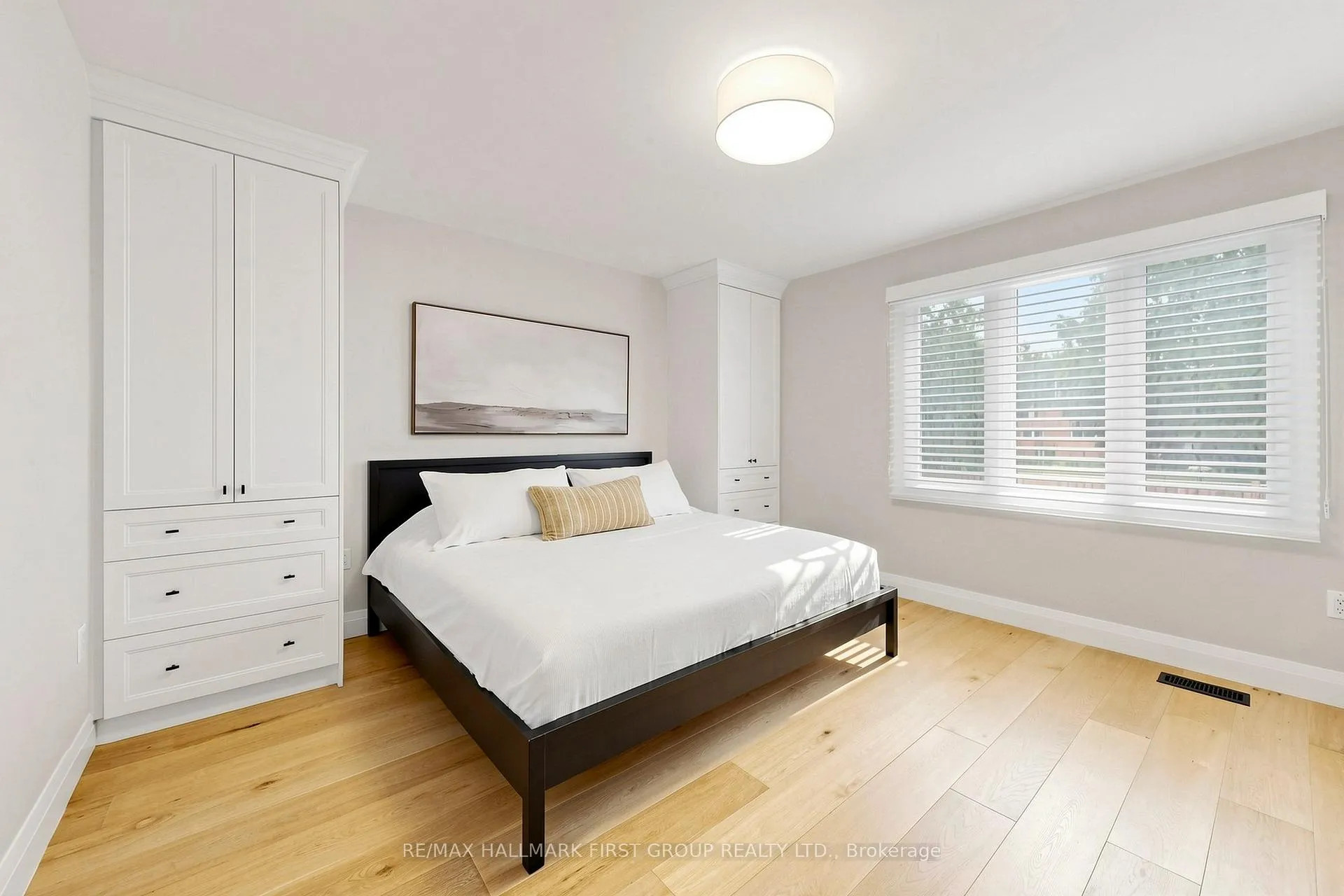 Photo 24 of 1746 Bronte Square, Pickering, Liverpool — HOMEH