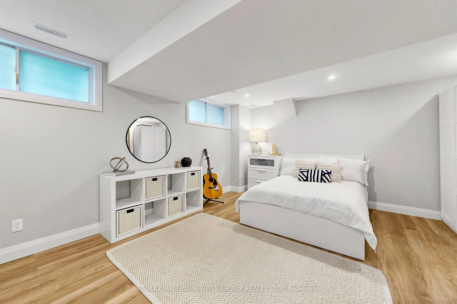 Photo 33 of 1746 Bronte Square, Pickering, Liverpool — HOMEH