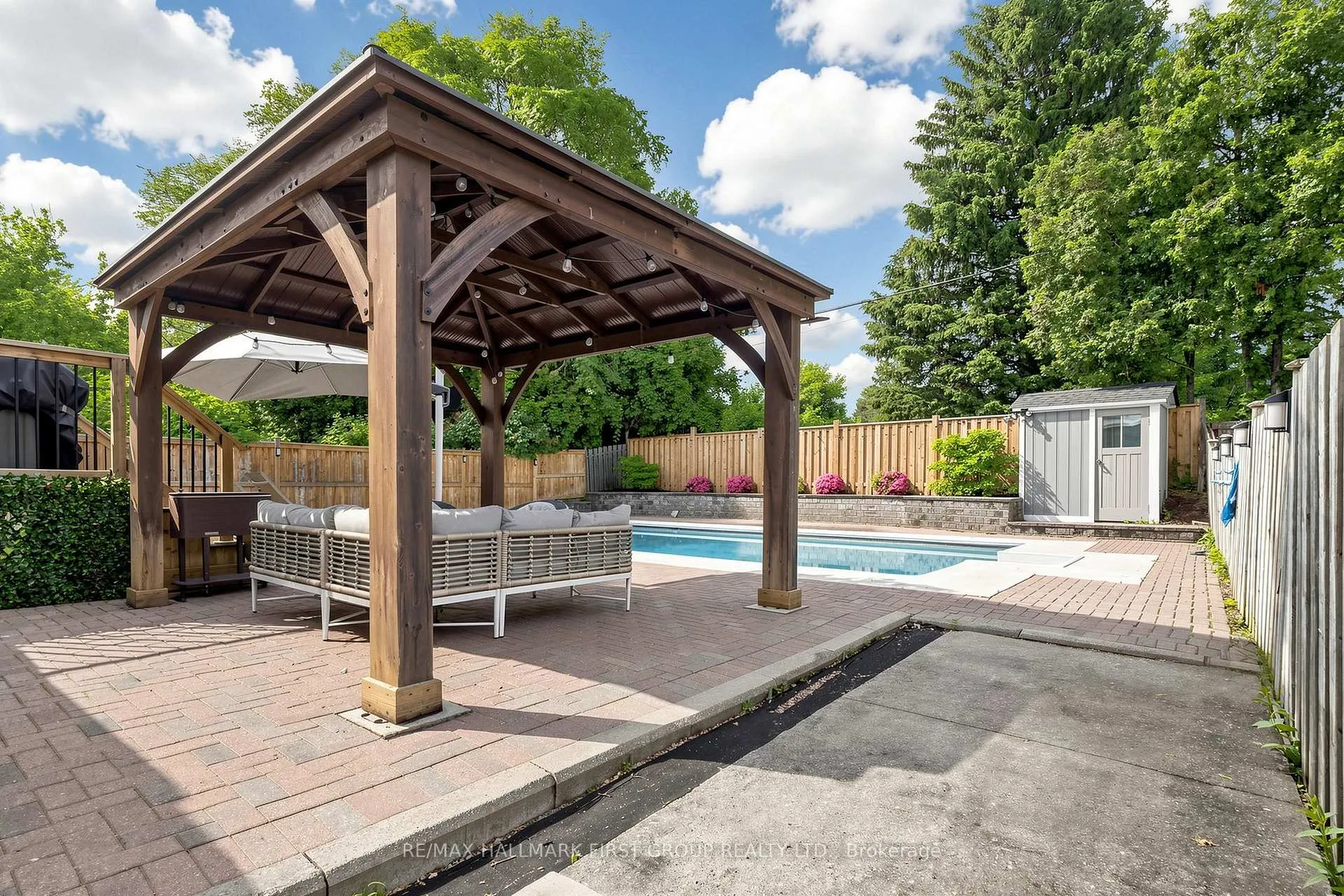 Photo 47 of 1746 Bronte Square, Pickering, Liverpool — HOMEH