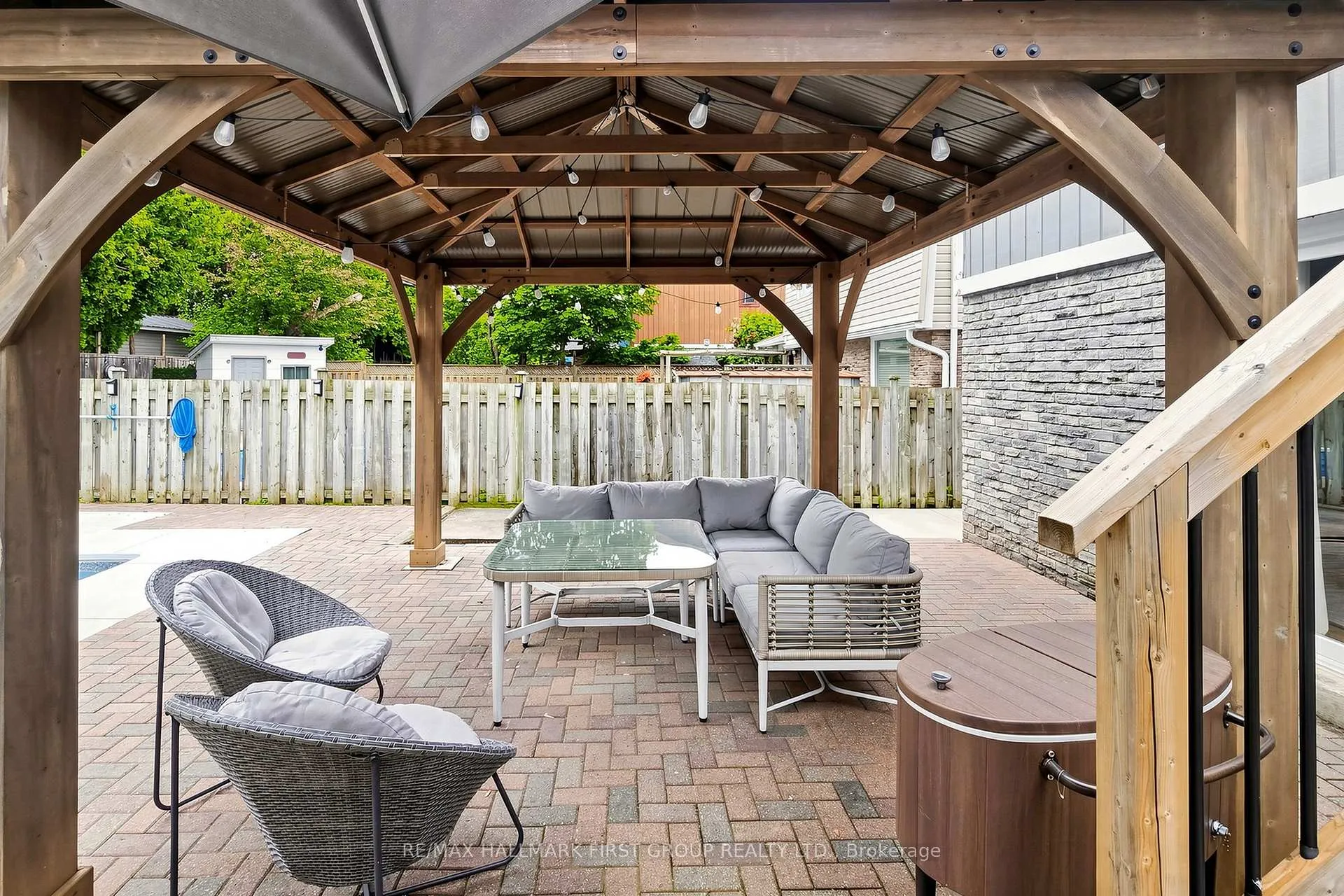 Photo 48 of 1746 Bronte Square, Pickering, Liverpool — HOMEH