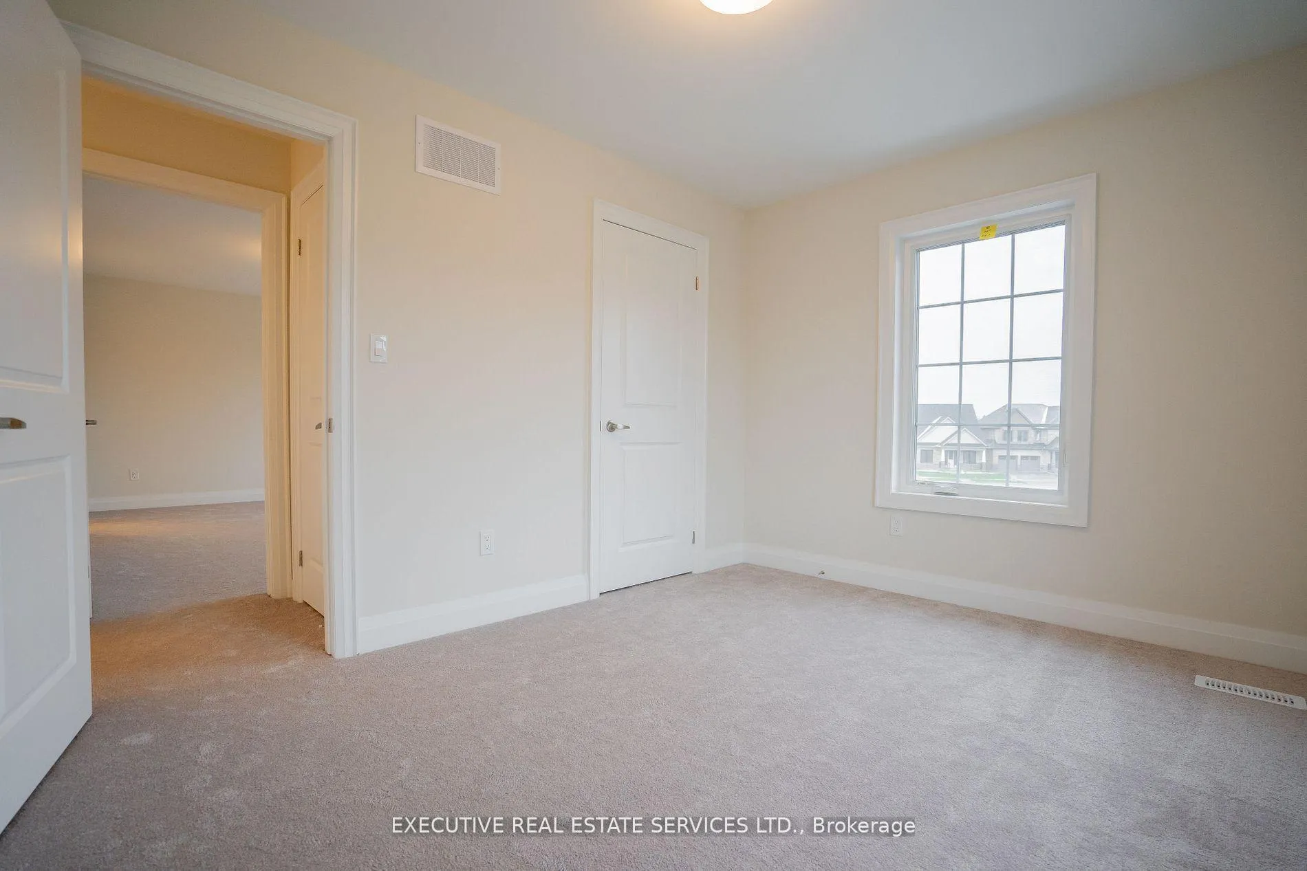 Photo 25 of 612 Wedlock Lane, Peterborough, Northcrest Ward 5 — HOMEH