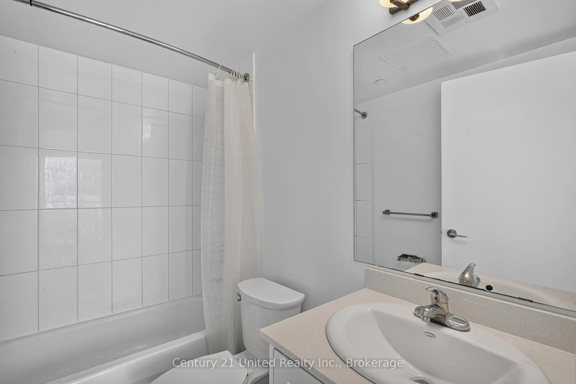 Photo 14 of Unit 606, 100 Bond Street E, Oshawa, O'Neill — HOMEH