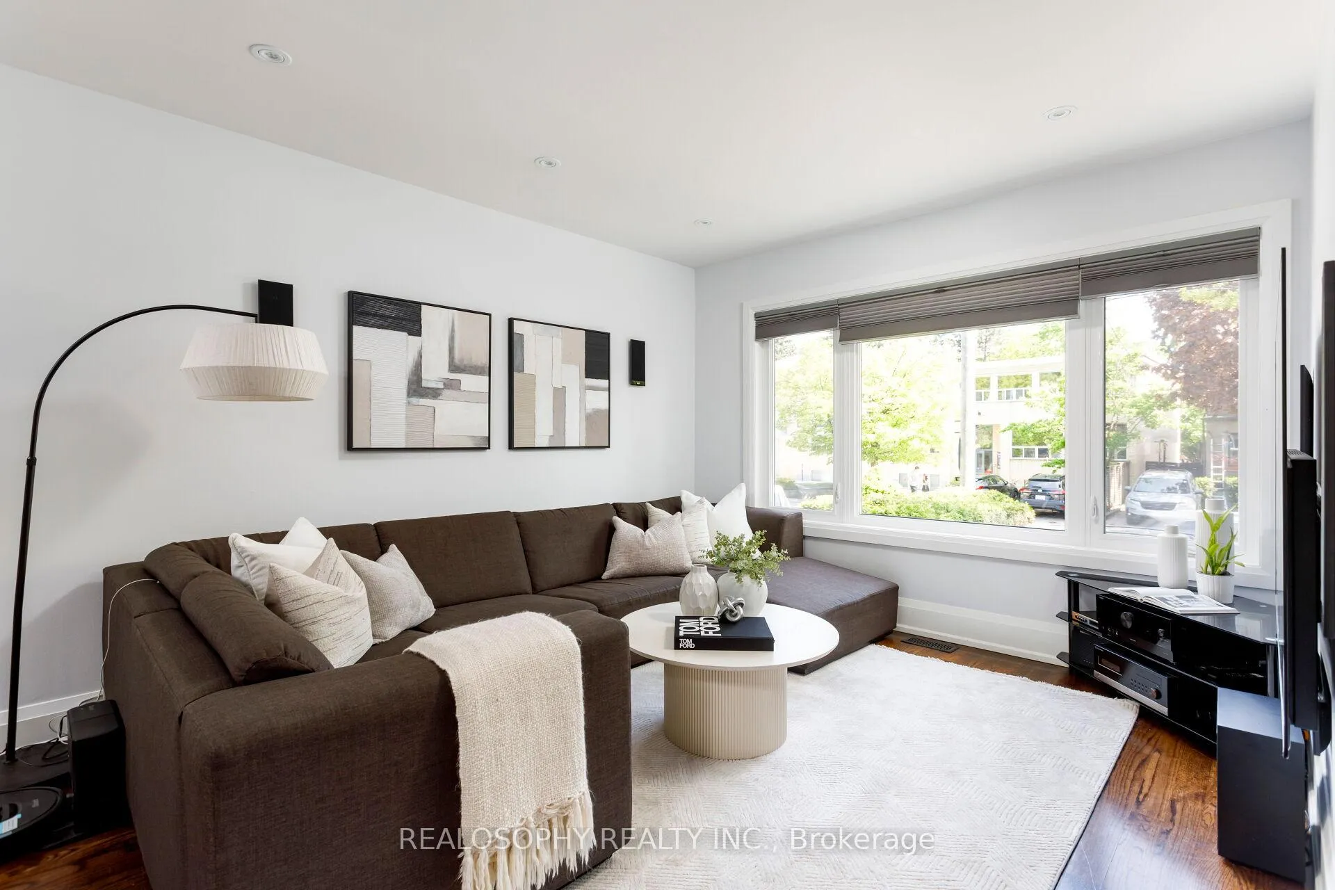 Photo 4 of 432 Merton Street, Toronto, Mount Pleasant East — HOMEH