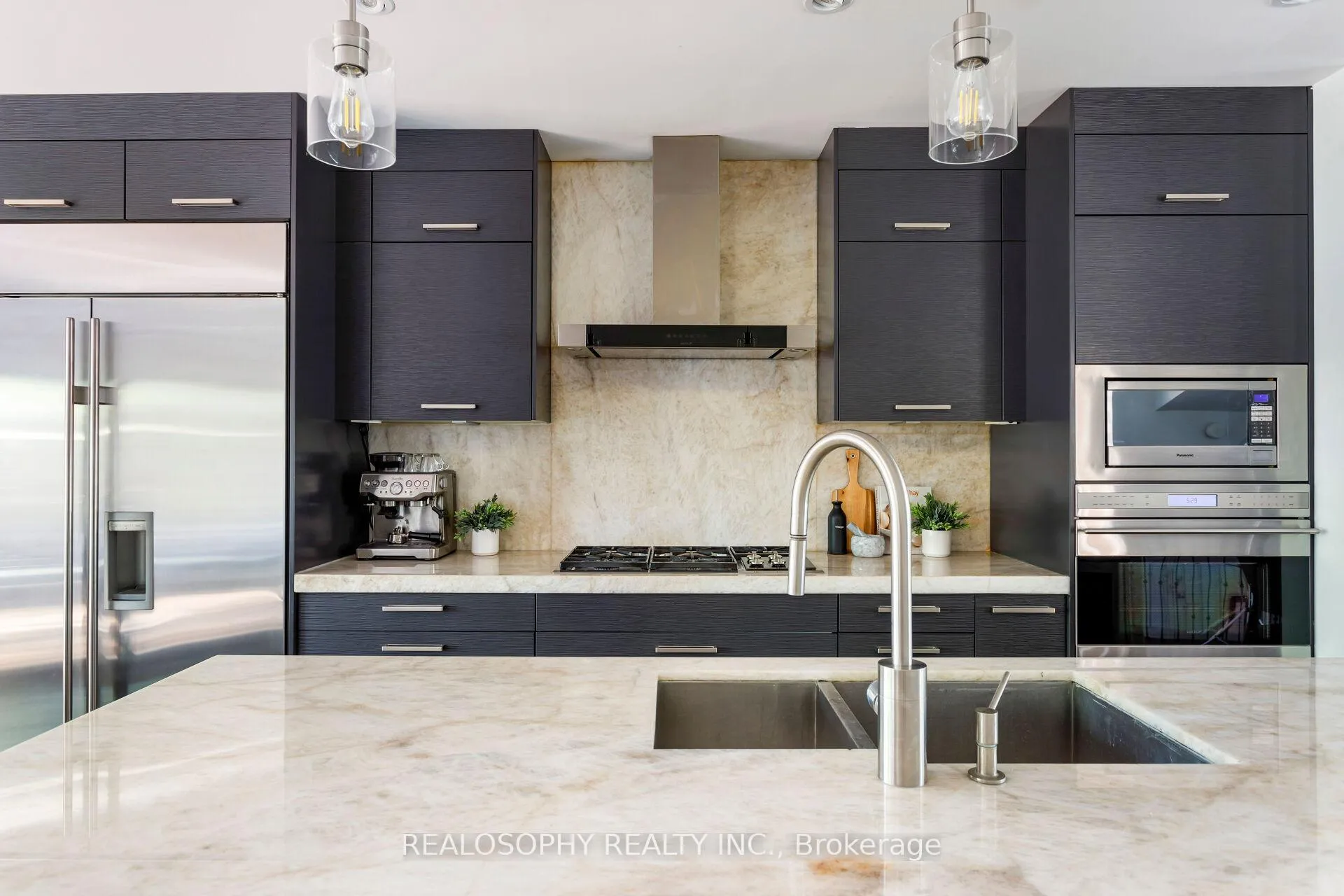 Photo 9 of 432 Merton Street, Toronto, Mount Pleasant East — HOMEH