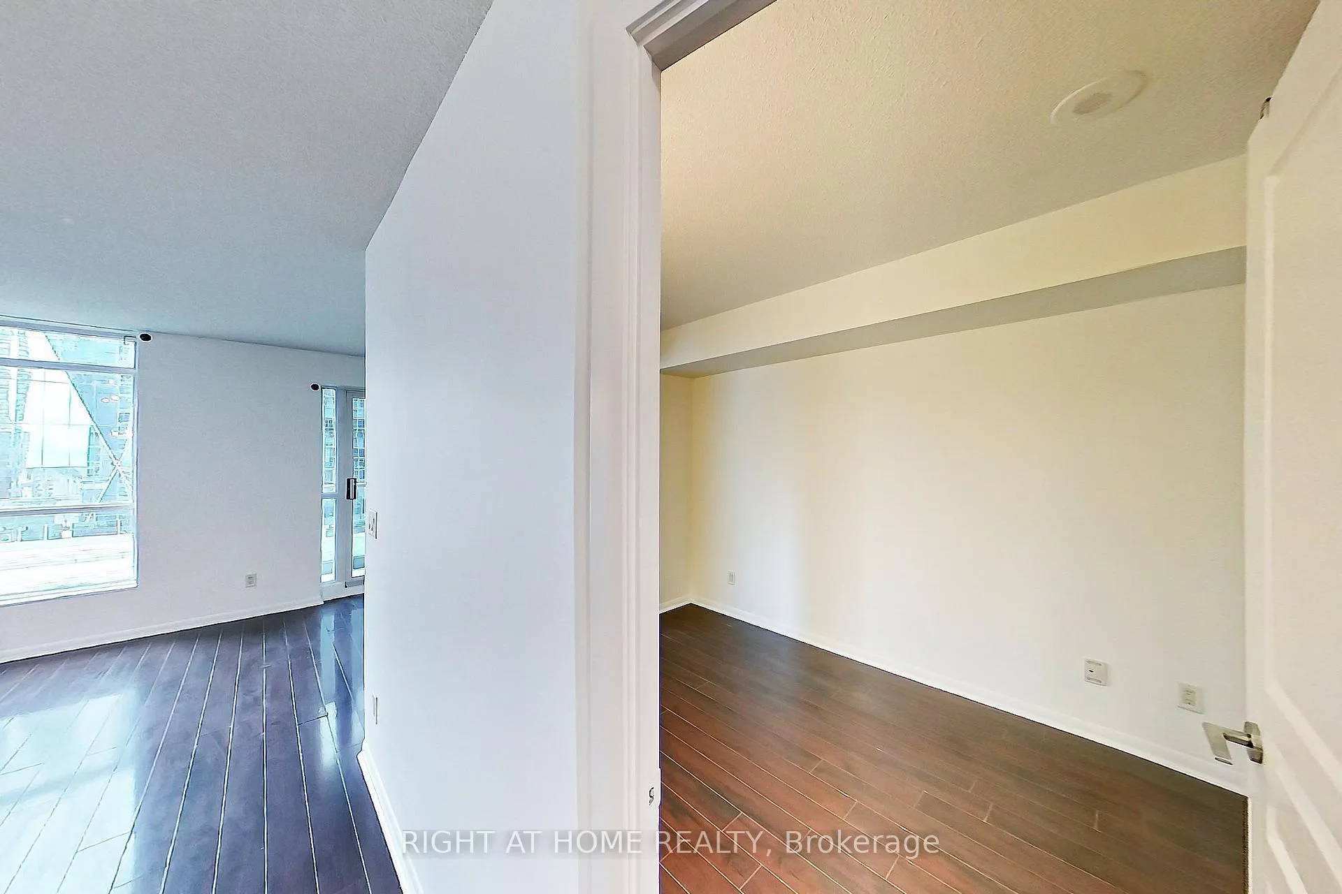 Photo 13 of Unit 1813, 18 Yonge Street, Toronto, Waterfront Communities — HOMEH