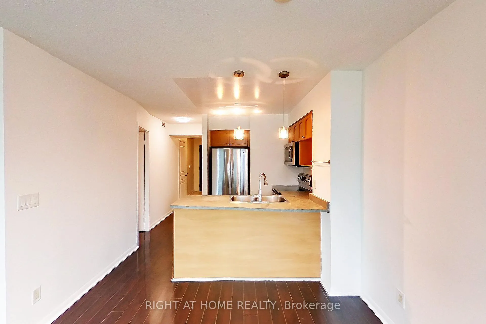 Photo 14 of Unit 1813, 18 Yonge Street, Toronto, Waterfront Communities — HOMEH