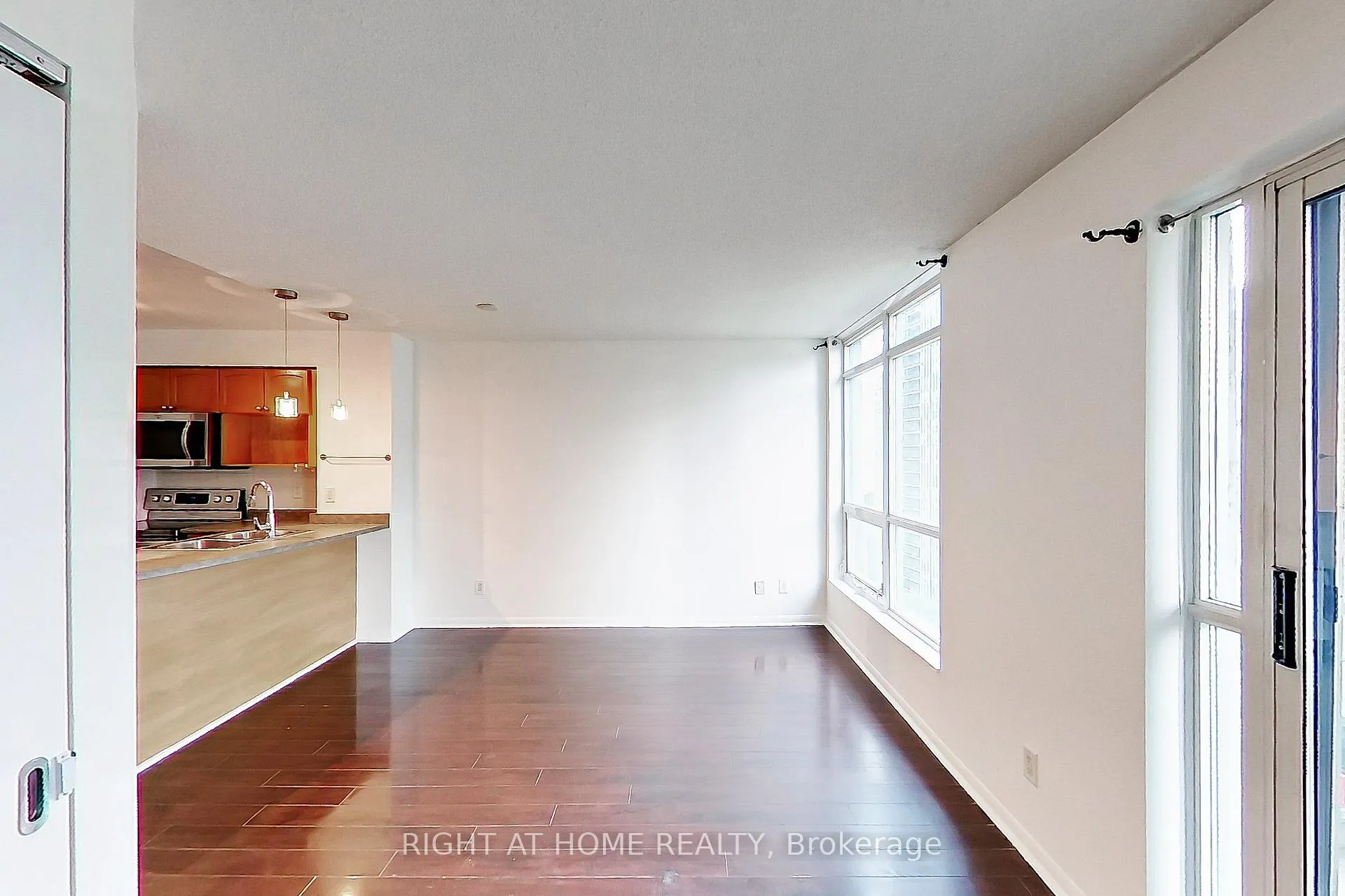 Photo 18 of Unit 1813, 18 Yonge Street, Toronto, Waterfront Communities — HOMEH