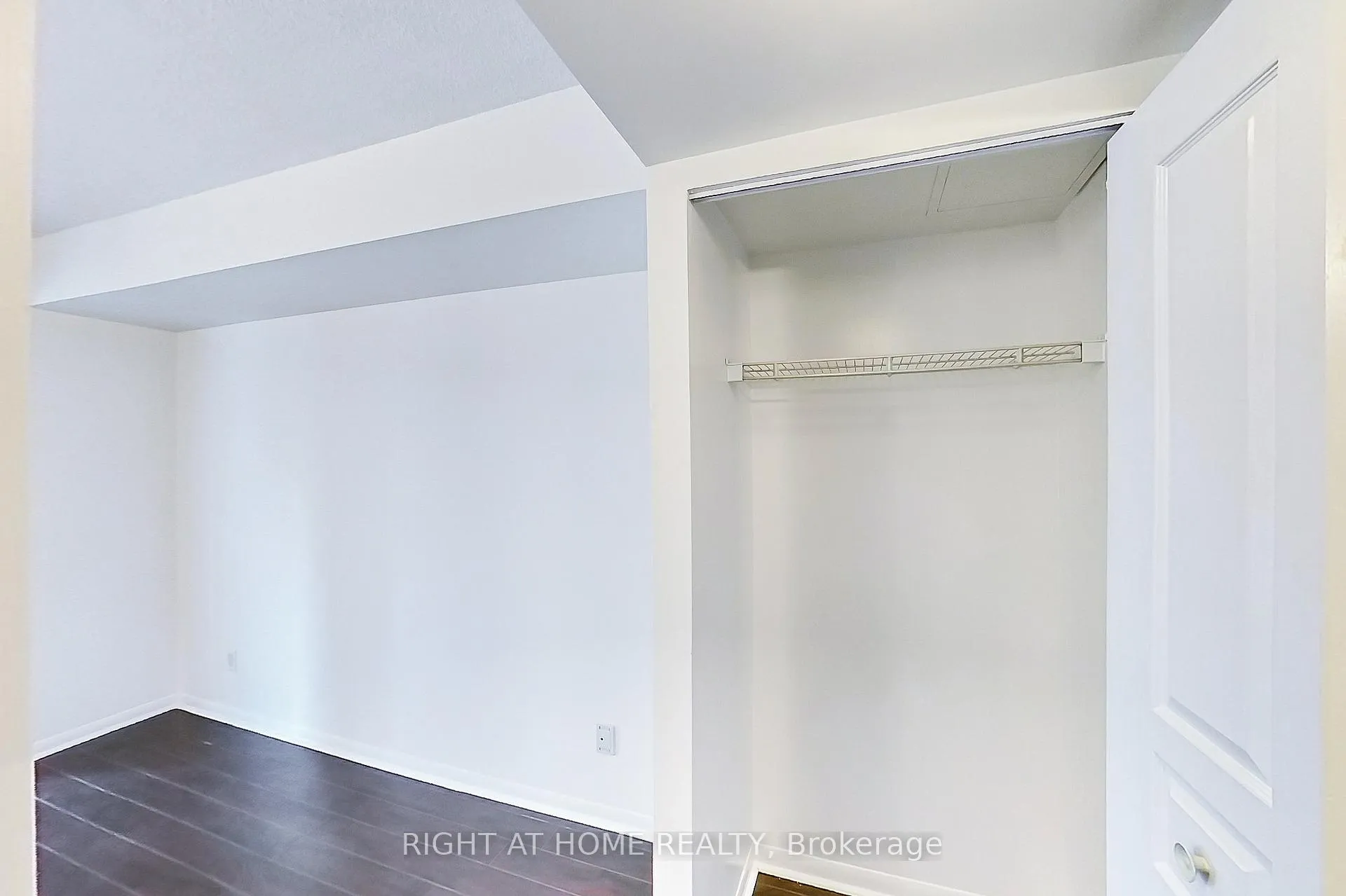 Photo 21 of Unit 1813, 18 Yonge Street, Toronto, Waterfront Communities — HOMEH