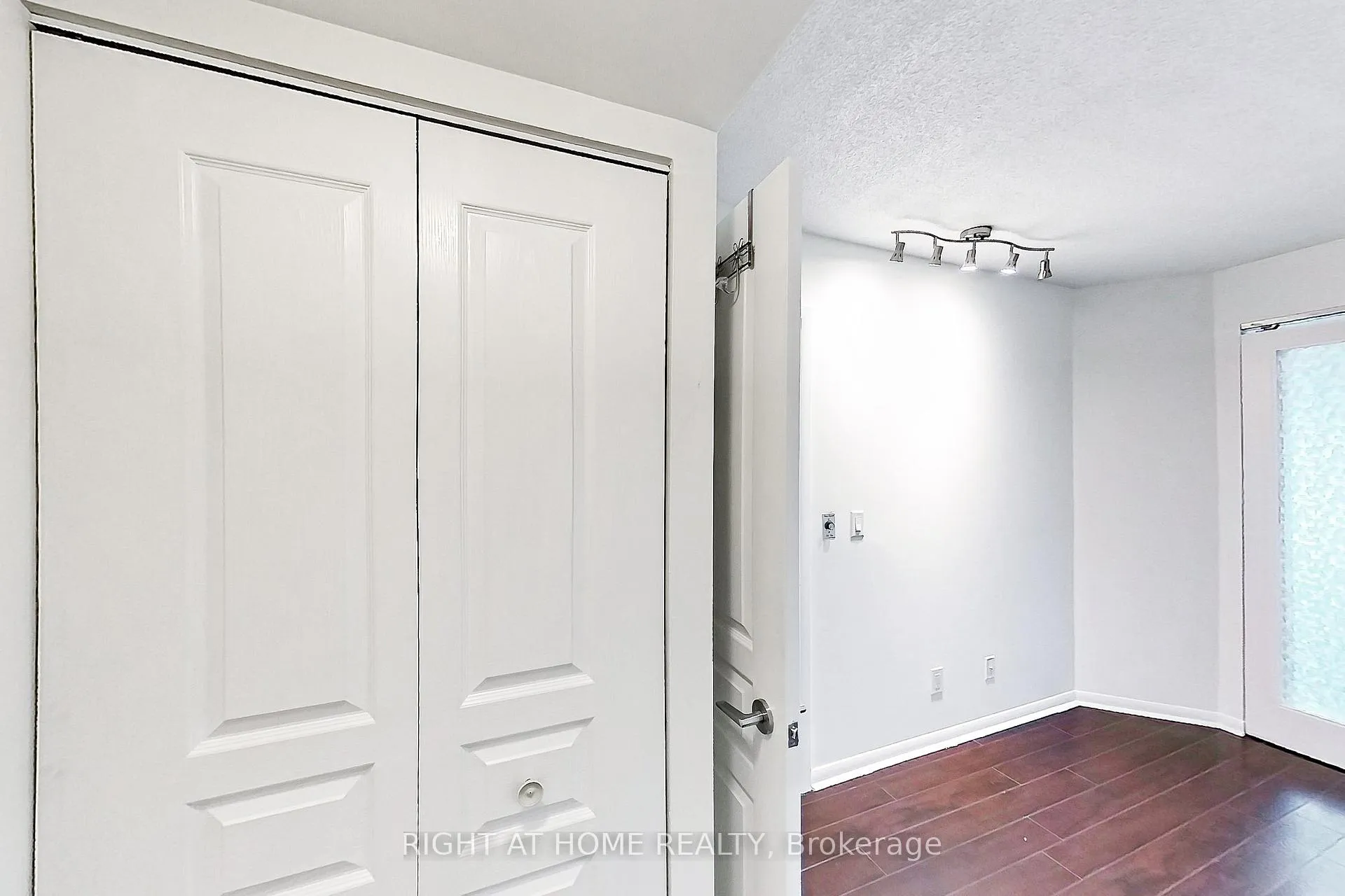 Photo 22 of Unit 1813, 18 Yonge Street, Toronto, Waterfront Communities — HOMEH