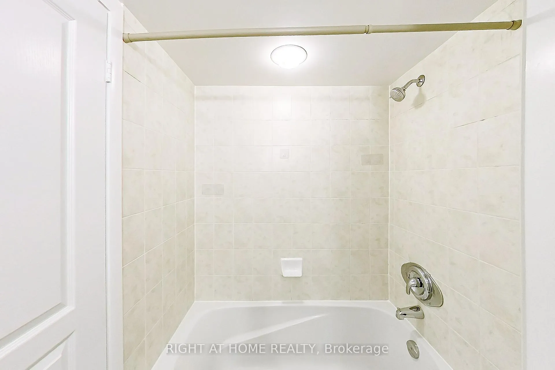 Photo 25 of Unit 1813, 18 Yonge Street, Toronto, Waterfront Communities — HOMEH