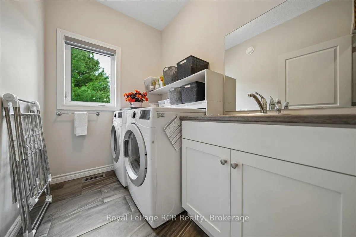 Photo 19 of 822760 Sideroad 1, Chatsworth — HOMEH