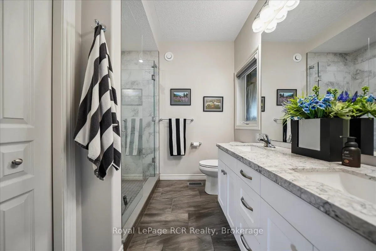 Photo 22 of 822760 Sideroad 1, Chatsworth — HOMEH
