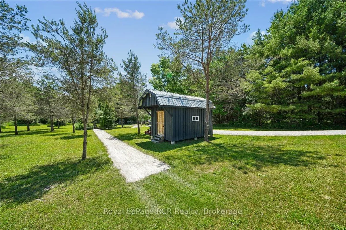Photo 46 of 822760 Sideroad 1, Chatsworth — HOMEH