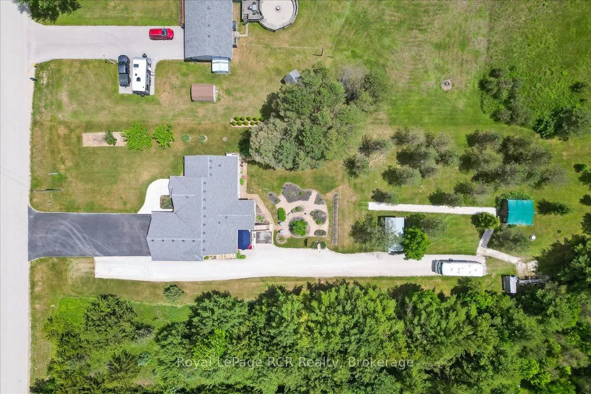 Photo 49 of 822760 Sideroad 1, Chatsworth — HOMEH
