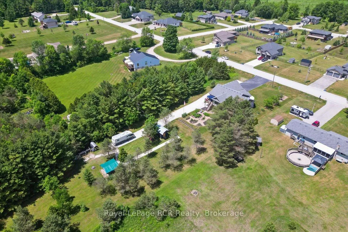 Photo 50 of 822760 Sideroad 1, Chatsworth — HOMEH