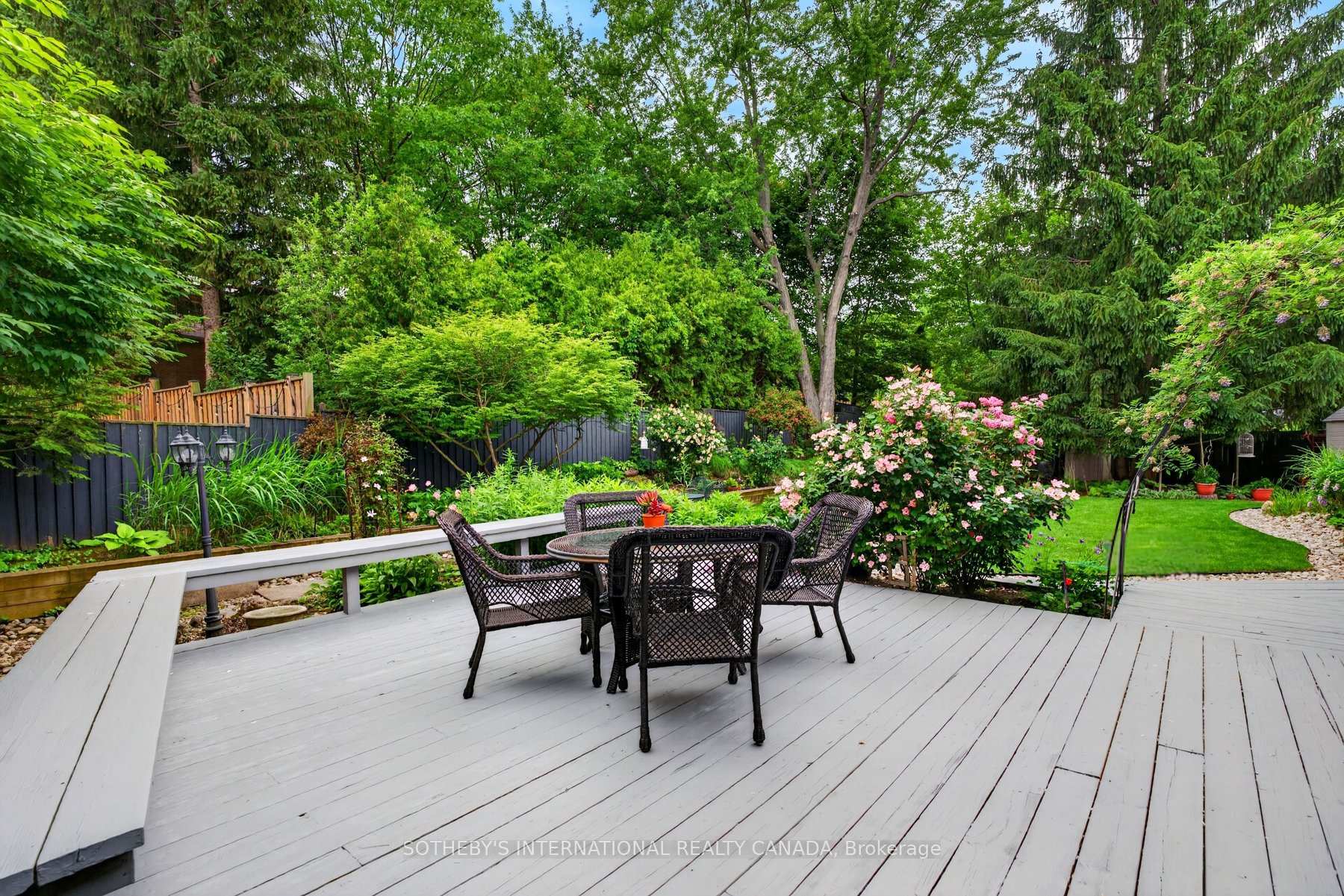 Photo 38 of 1952 Edenvale Crescent, Burlington, Tyandaga — HOMEH