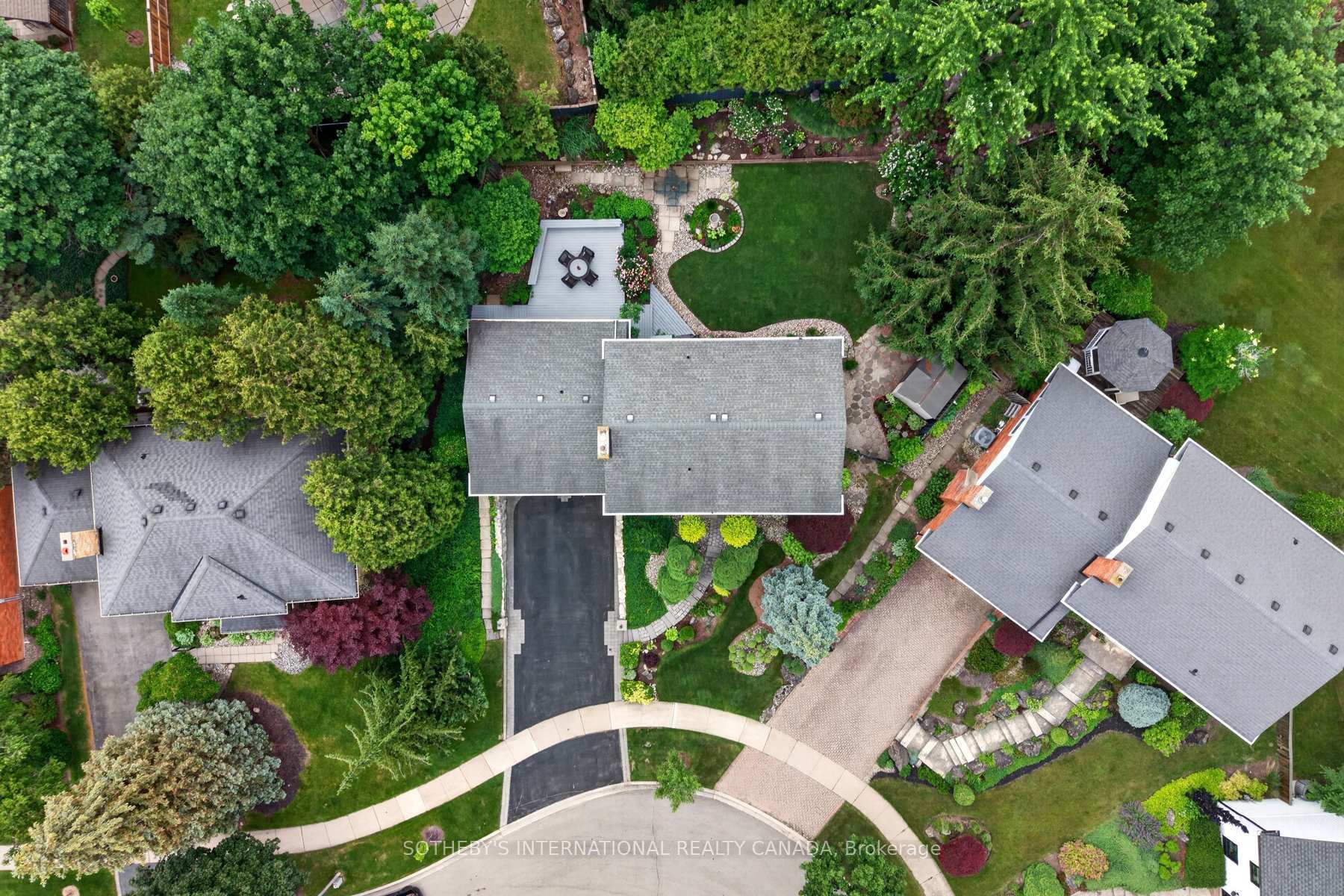 Photo 45 of 1952 Edenvale Crescent, Burlington, Tyandaga — HOMEH