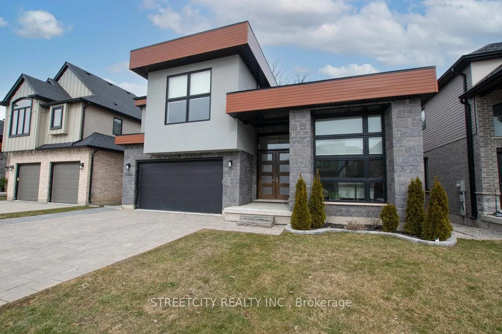 Photo 1 of 1345 Dyer Crescent, London, North S — HOMEH