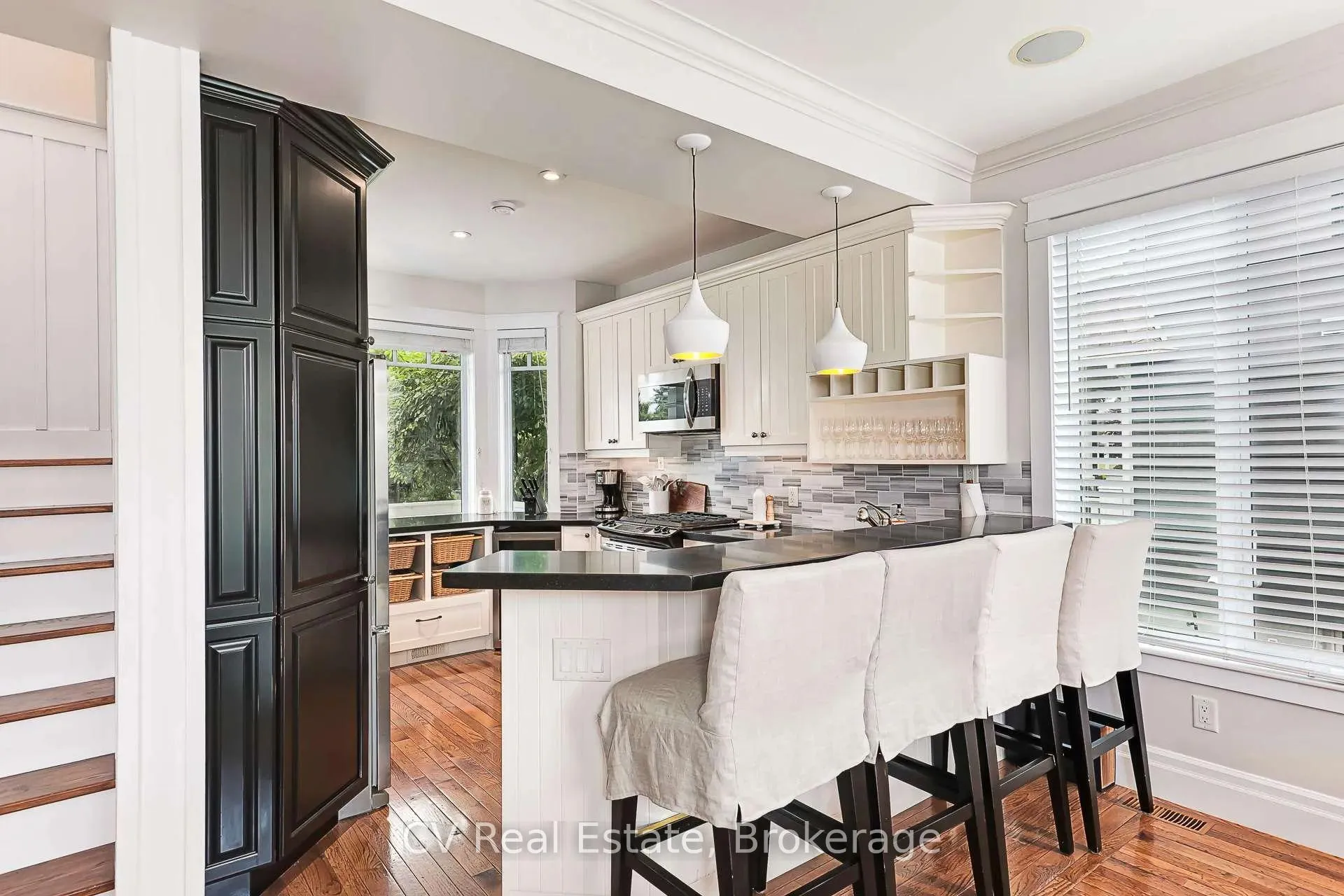 Photo 16 of 141 Snowbridge Way, Blue Mountains — HOMEH