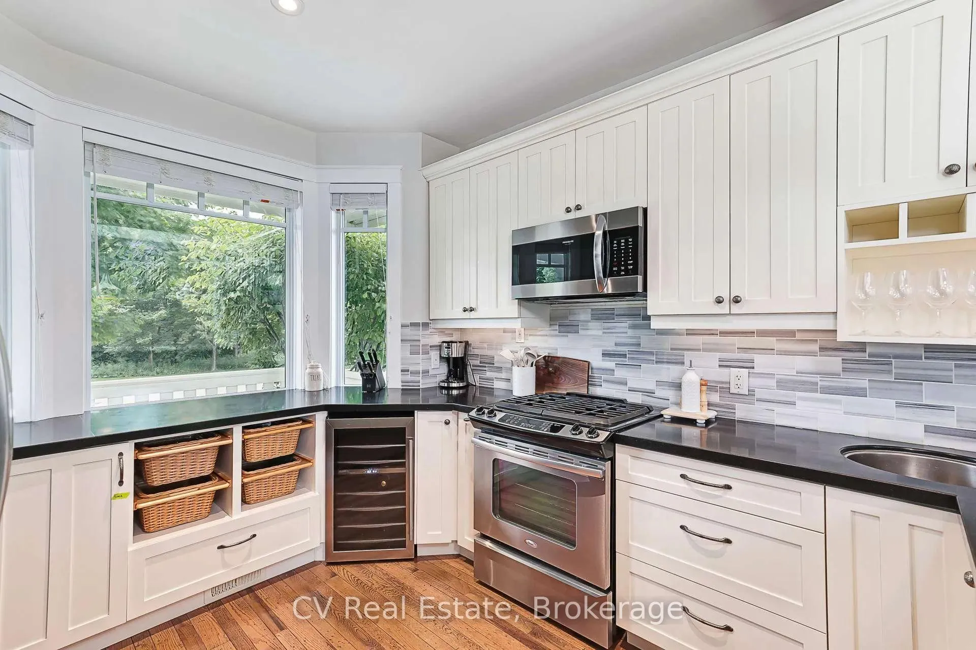 Photo 17 of 141 Snowbridge Way, Blue Mountains — HOMEH