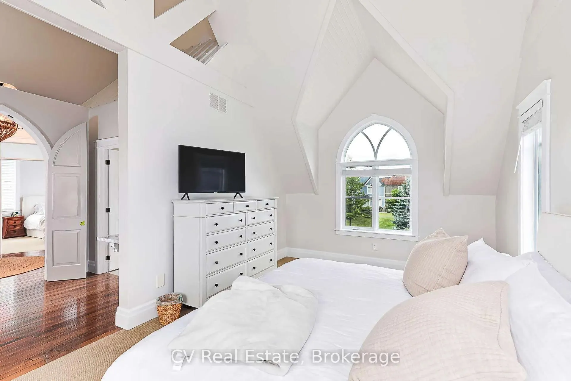 Photo 35 of 141 Snowbridge Way, Blue Mountains — HOMEH