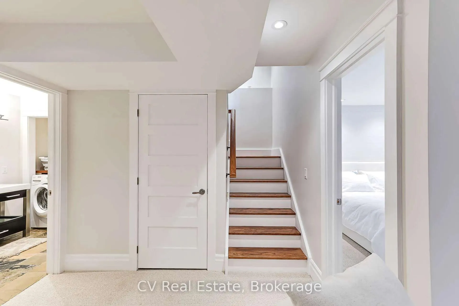 Photo 37 of 141 Snowbridge Way, Blue Mountains — HOMEH