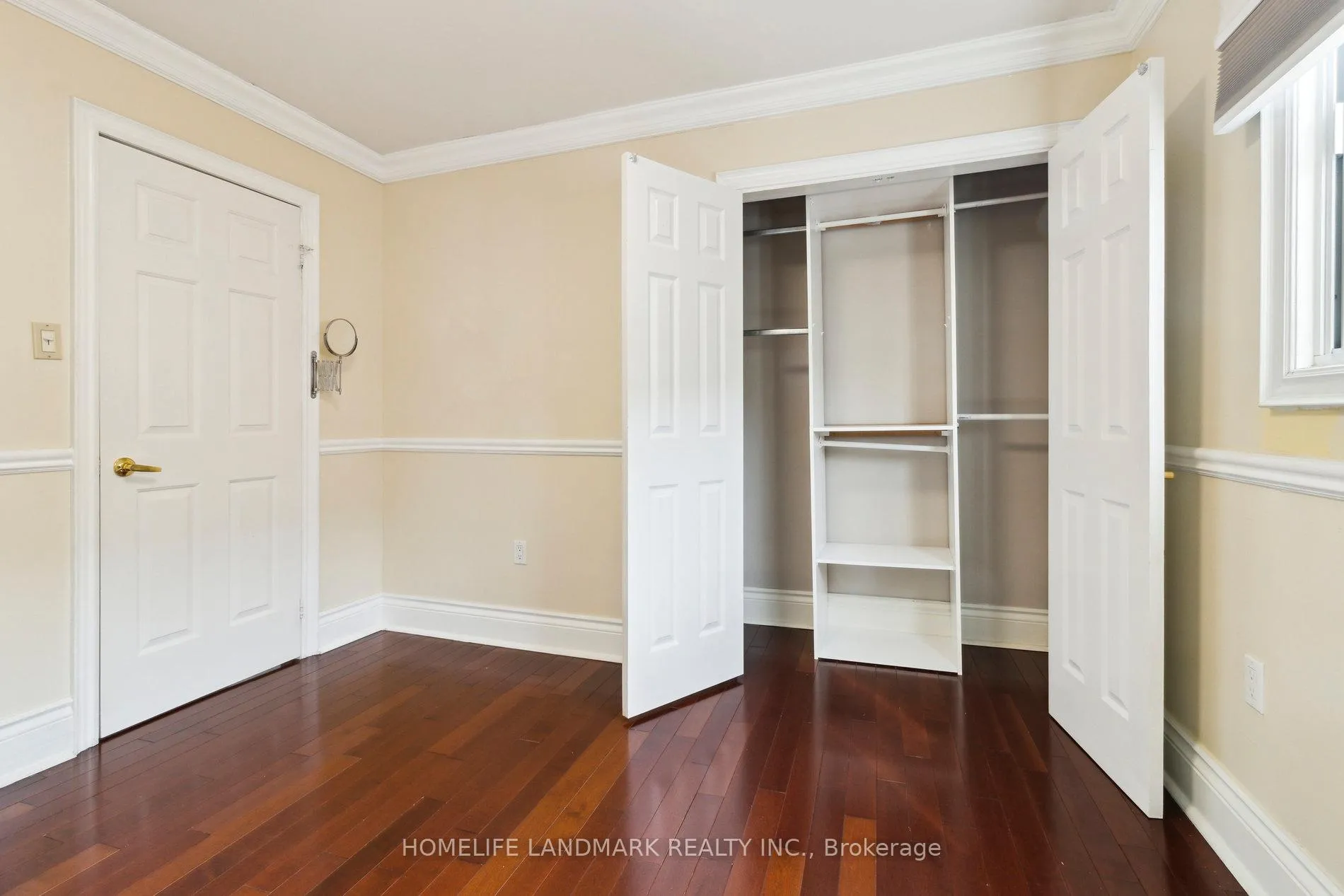 Photo 19 of 249 Charlton Avenue, Vaughan, Brownridge — HOMEH