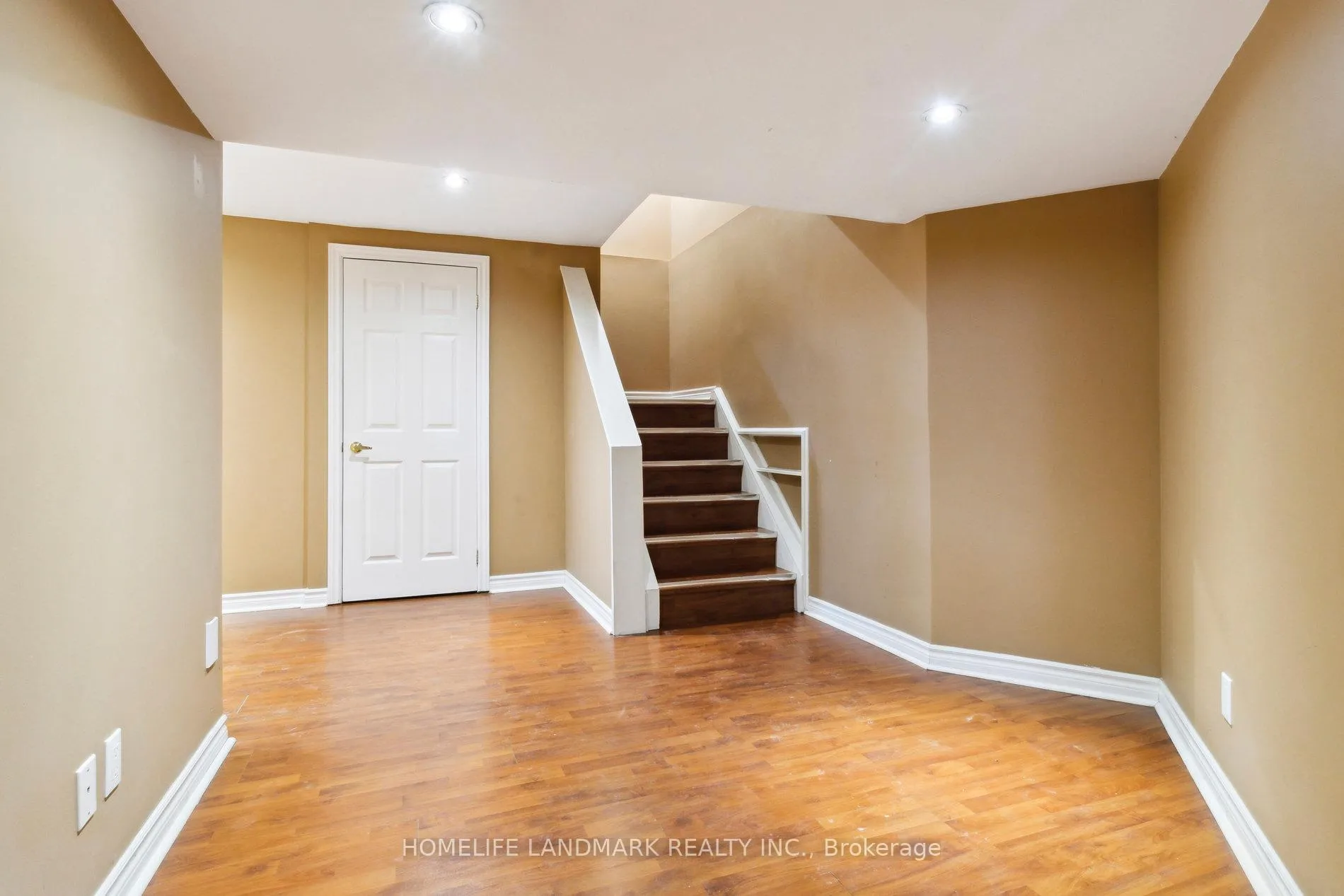 Photo 29 of 249 Charlton Avenue, Vaughan, Brownridge — HOMEH