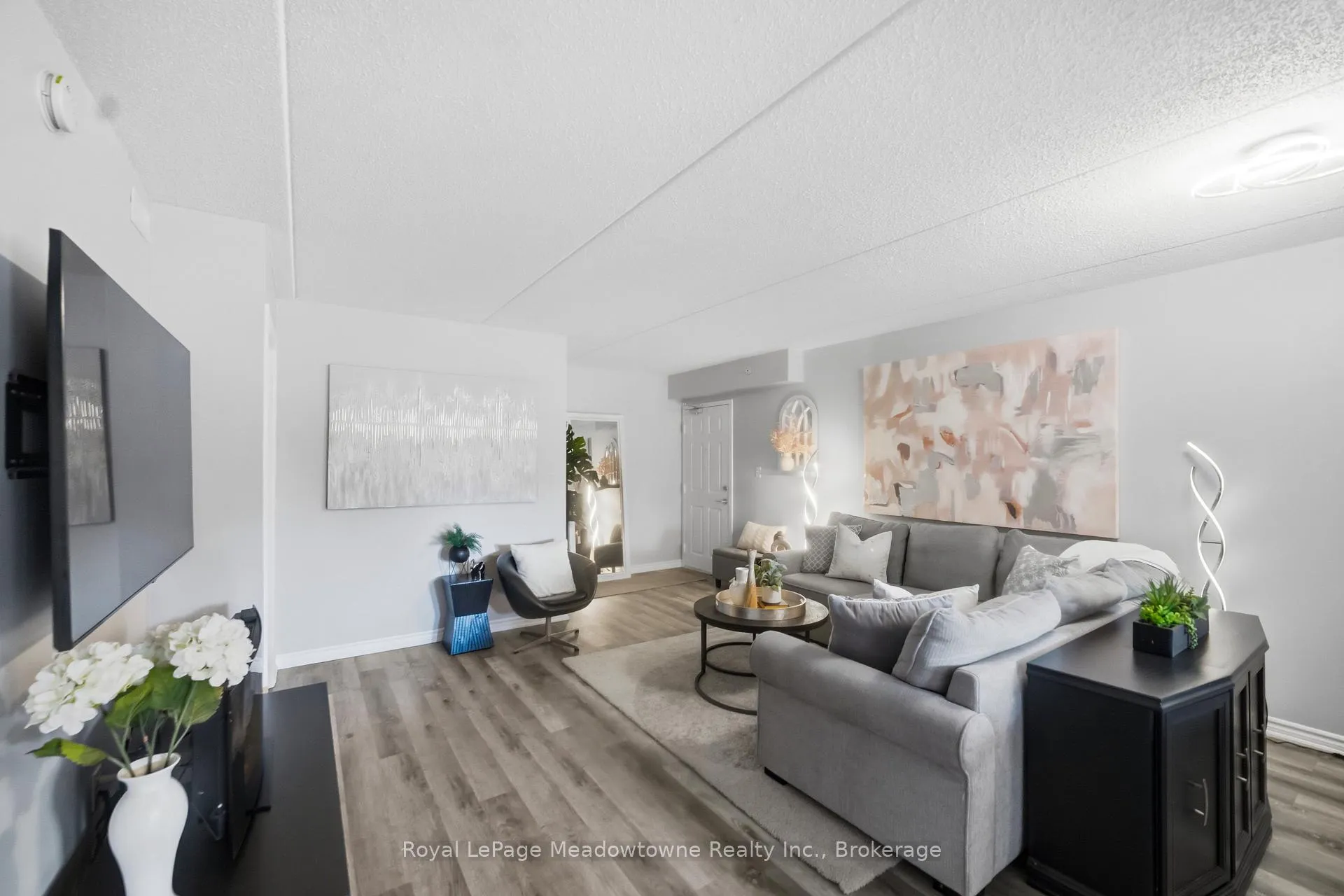 Photo 5 of Unit 205, 1483 Maple Avenue, Milton, Dempsey — HOMEH