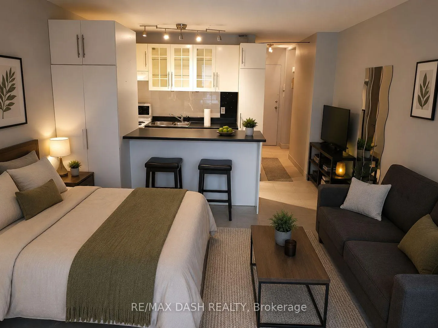 Front of Unit 203, 123 Woodbine Avenue