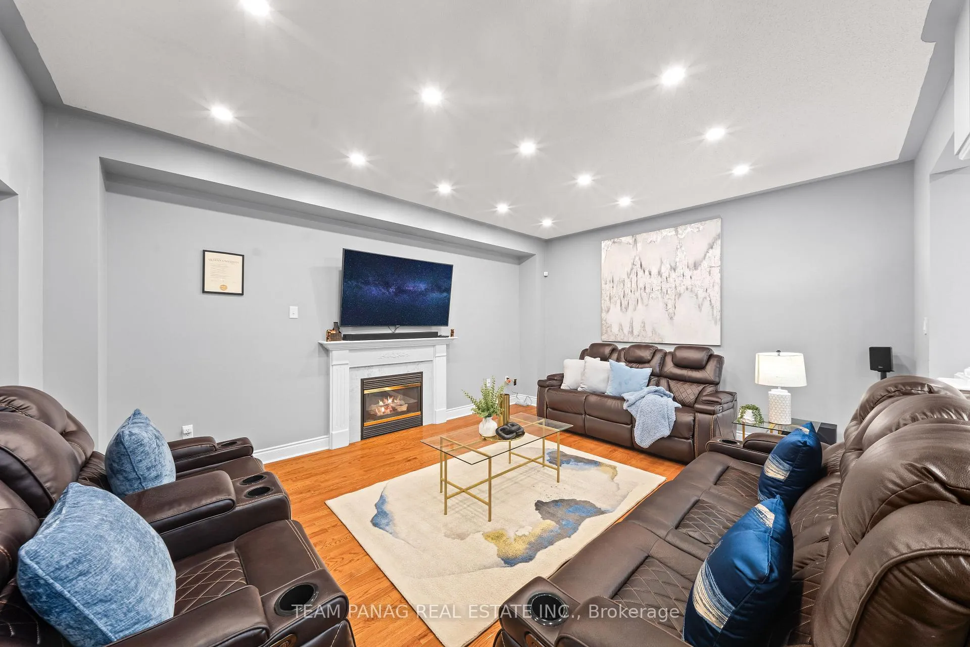 Photo 14 of 23 Fontainebleu Road, Brampton, Vales of Castlemore North — HOMEH