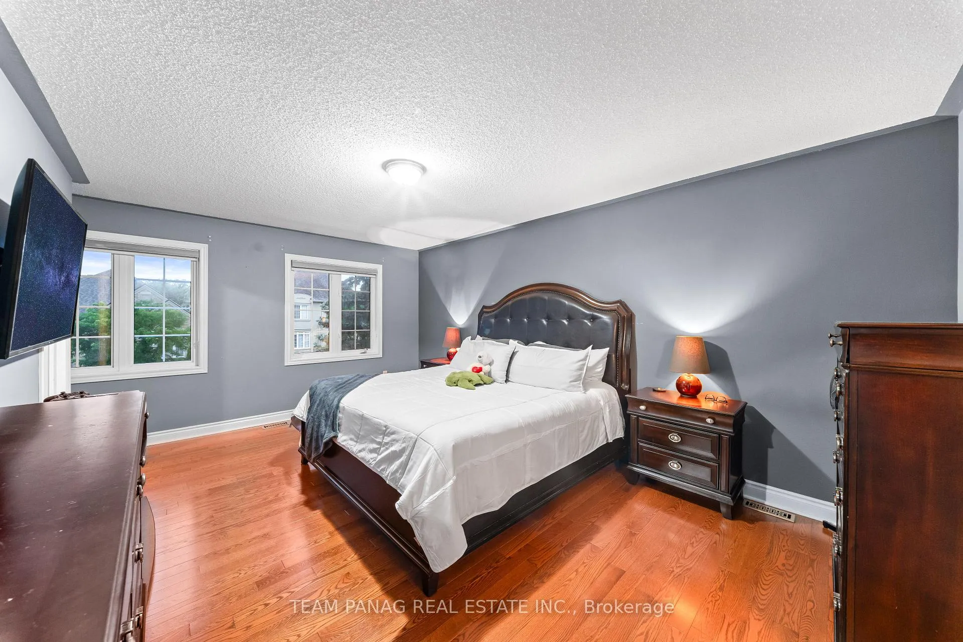 Photo 26 of 23 Fontainebleu Road, Brampton, Vales of Castlemore North — HOMEH