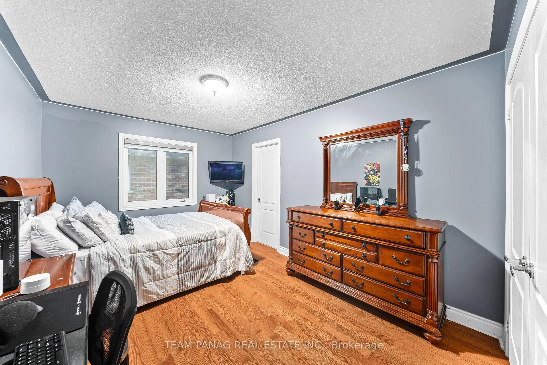 Photo 28 of 23 Fontainebleu Road, Brampton, Vales of Castlemore North — HOMEH