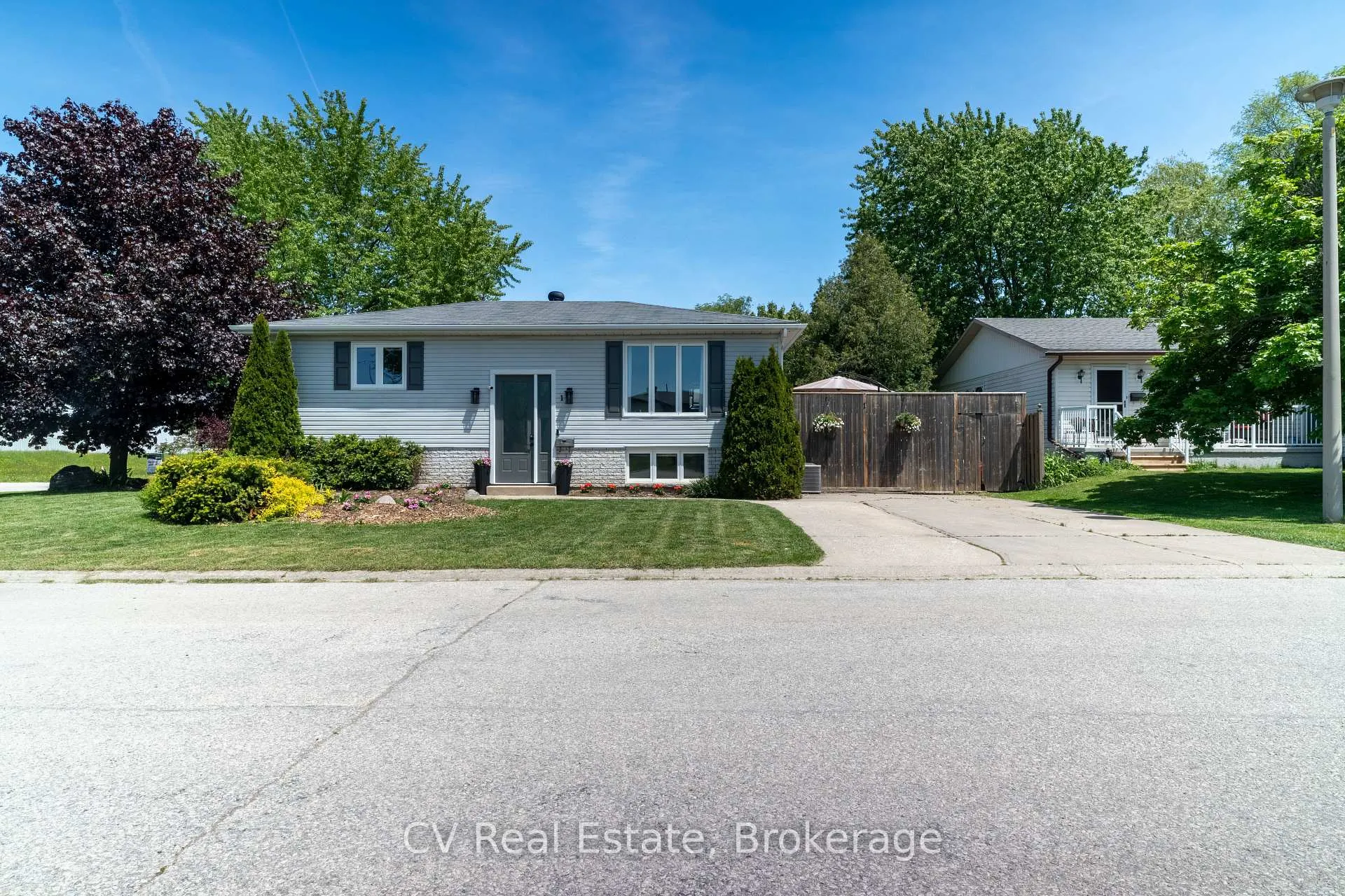 Front of 1 Birchwood Court