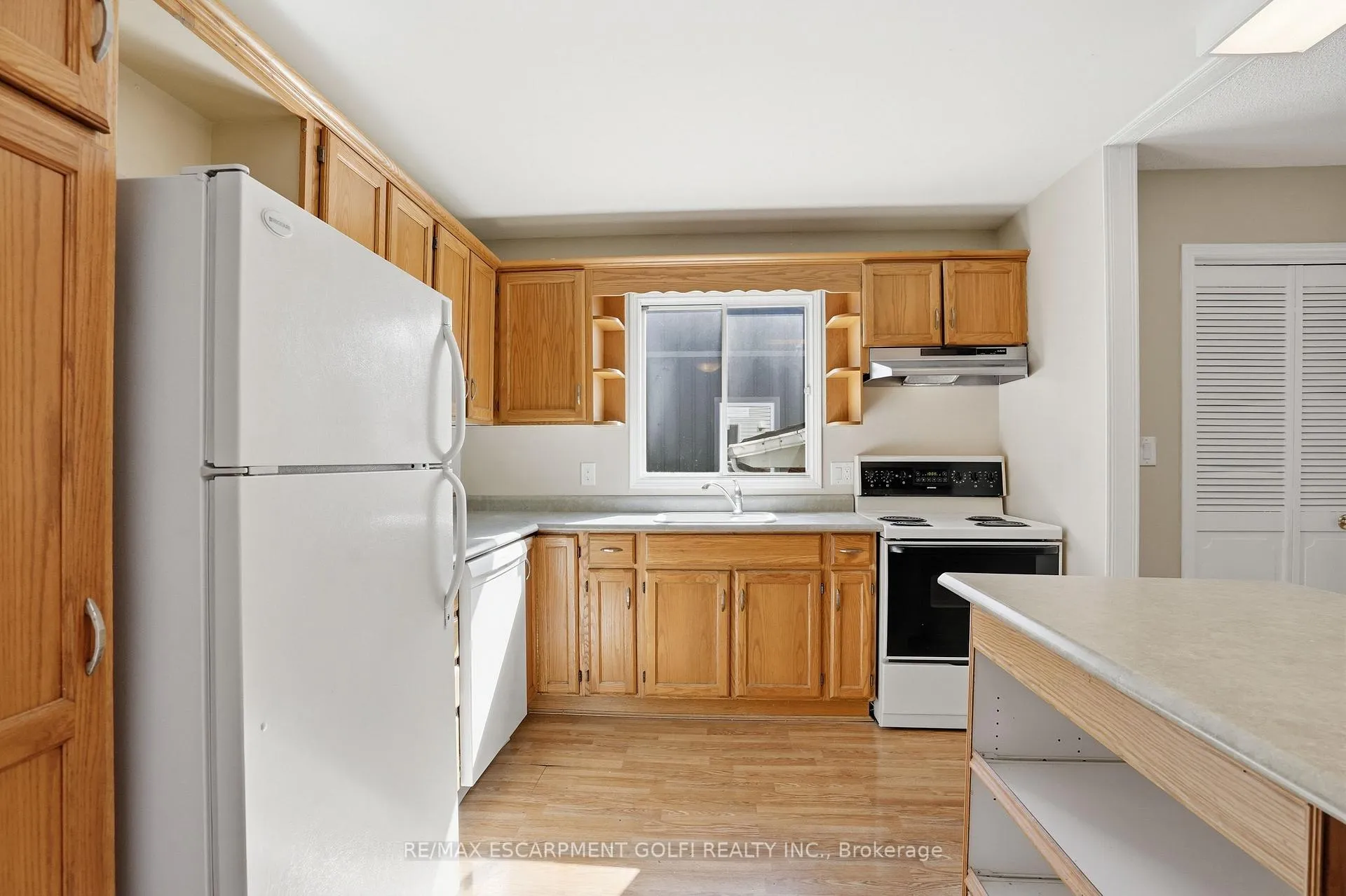 Photo 12 of 3905 Old Orchard Way, Lincoln, Lincoln-Jordan/Vineland — HOMEH