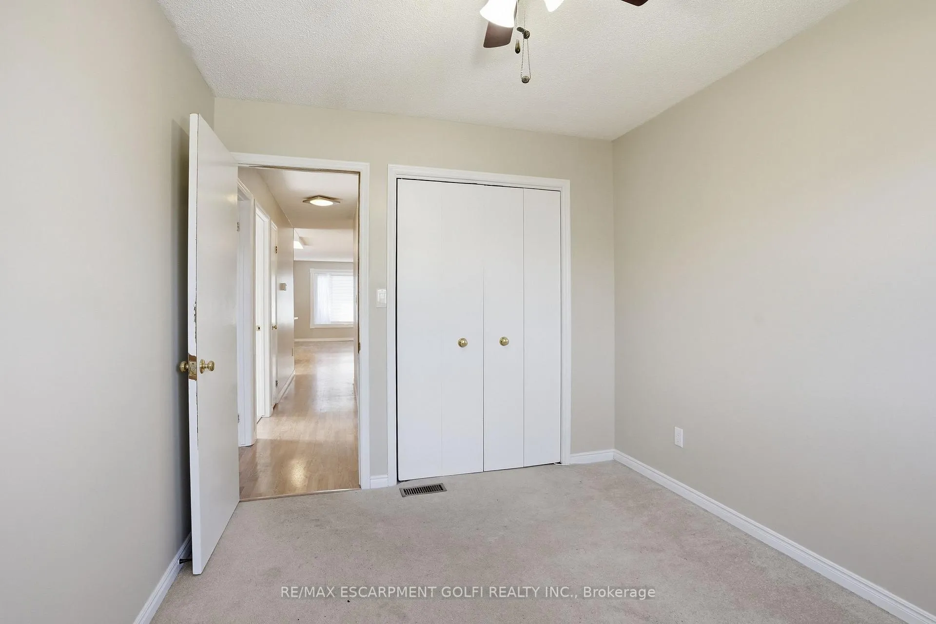 Photo 16 of 3905 Old Orchard Way, Lincoln, Lincoln-Jordan/Vineland — HOMEH