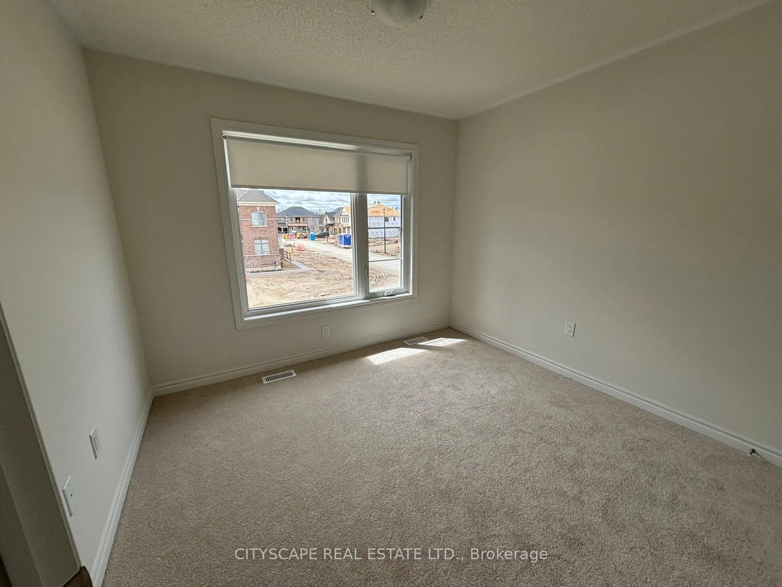 Photo 9 of 91 Prest Way, Centre Wellington, Fergus — HOMEH