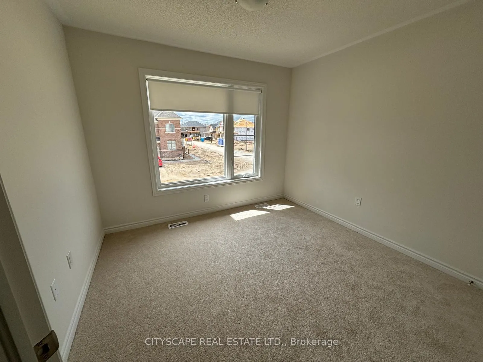 Photo 13 of 91 Prest Way, Centre Wellington, Fergus — HOMEH