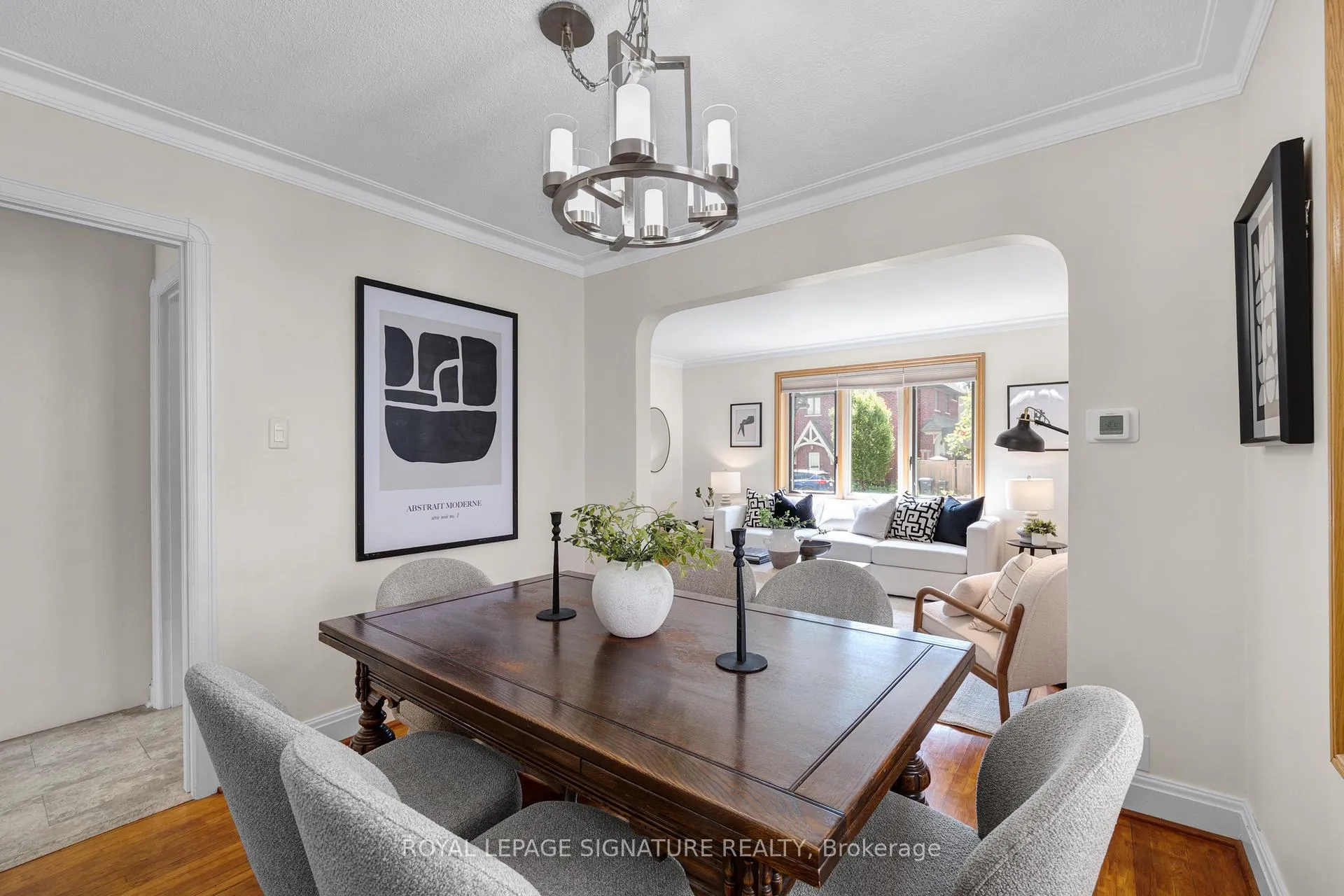 Photo 5 of 142 Divadale Drive, Toronto, Leaside — HOMEH