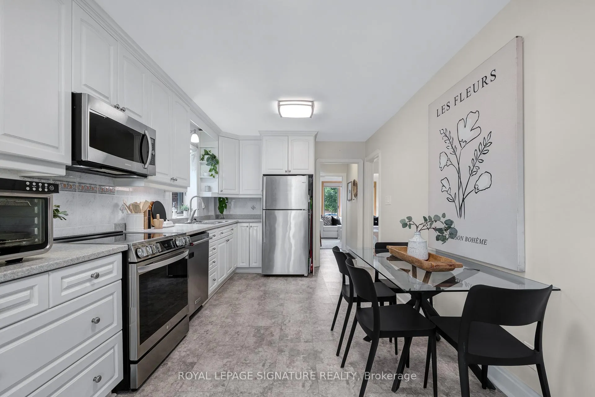Photo 7 of 142 Divadale Drive, Toronto, Leaside — HOMEH
