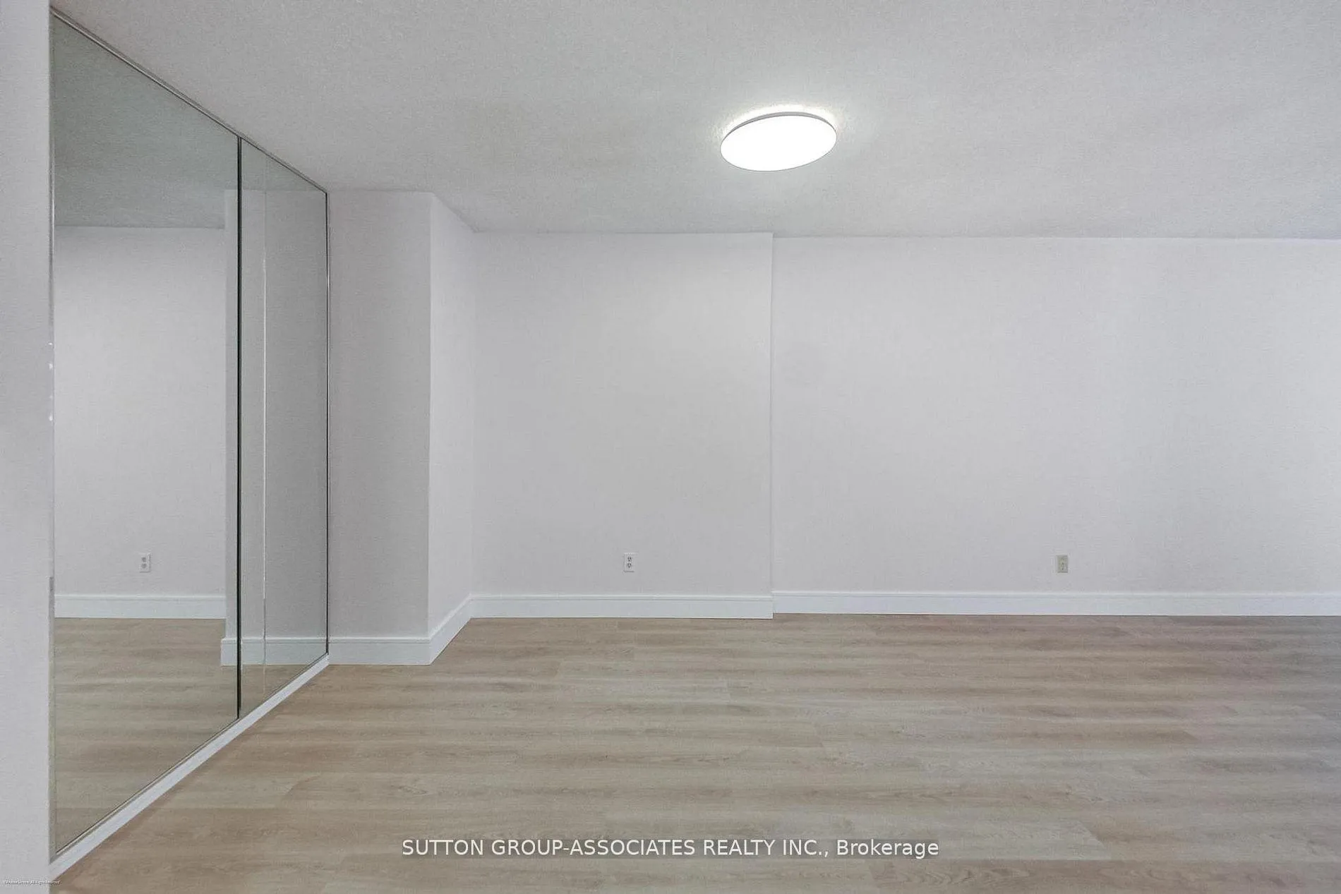 Photo 7 of Unit 804, 250 Jarvis Street, Toronto, Church-Yonge Corridor — HOMEH