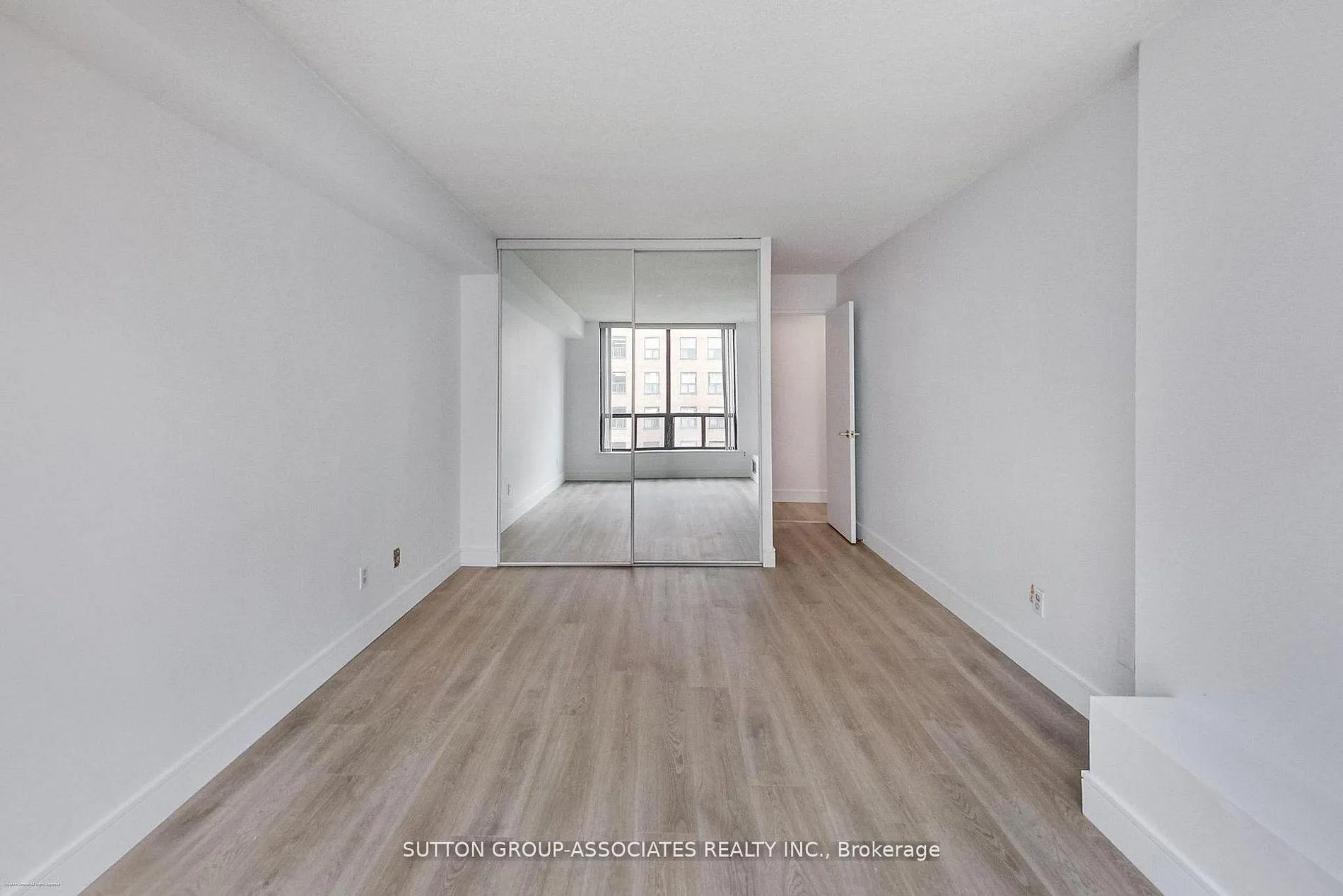 Photo 23 of Unit 804, 250 Jarvis Street, Toronto, Church-Yonge Corridor — HOMEH