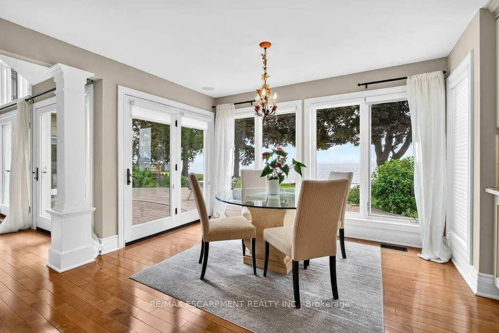Photo 10 of 3312 Lakeland Crescent, Burlington, Roseland — HOMEH