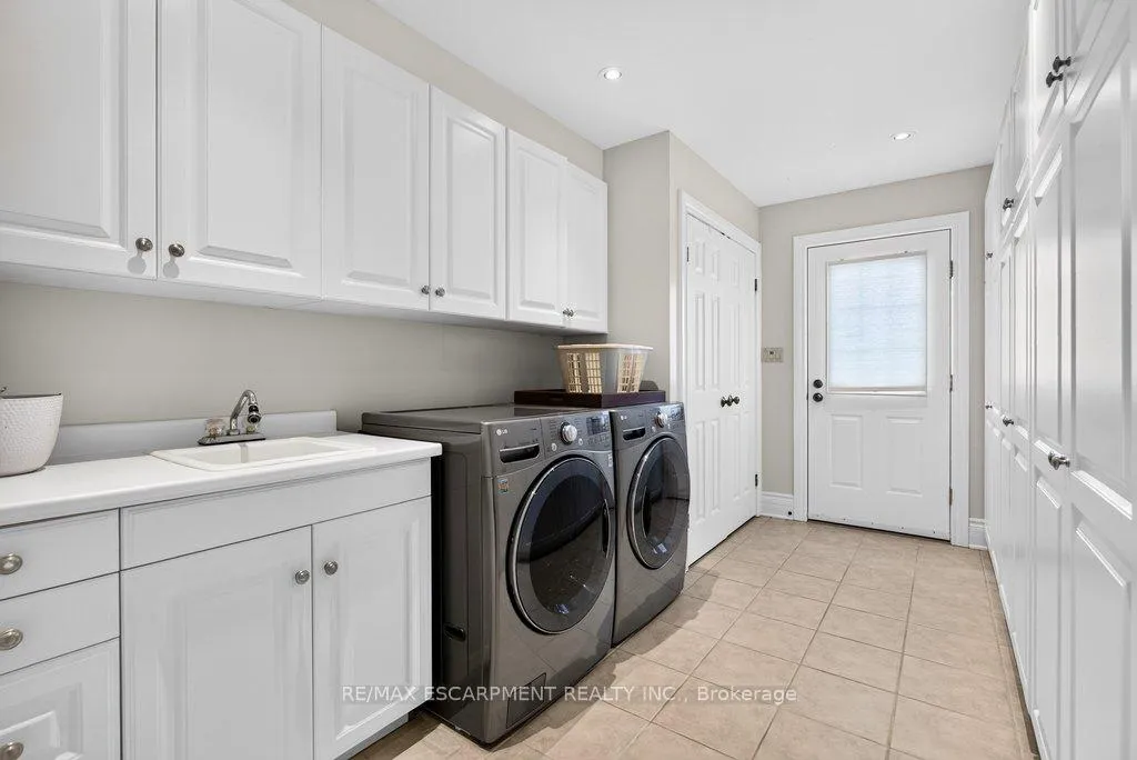 Photo 20 of 3312 Lakeland Crescent, Burlington, Roseland — HOMEH