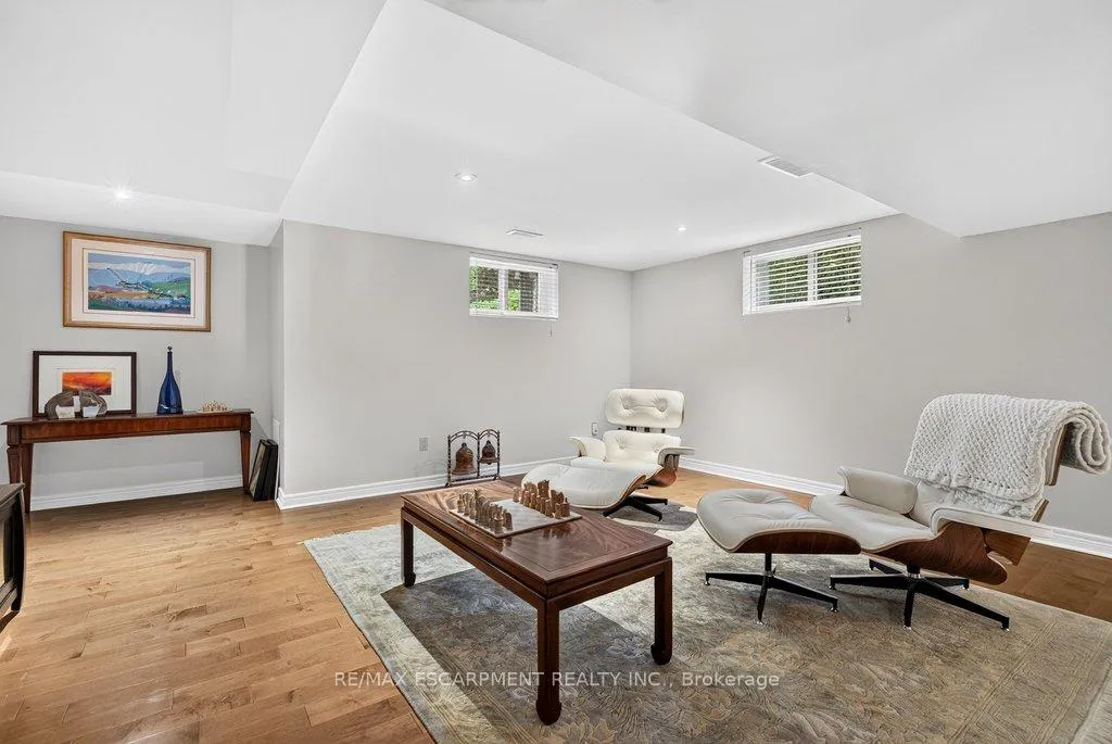 Photo 33 of 3312 Lakeland Crescent, Burlington, Roseland — HOMEH
