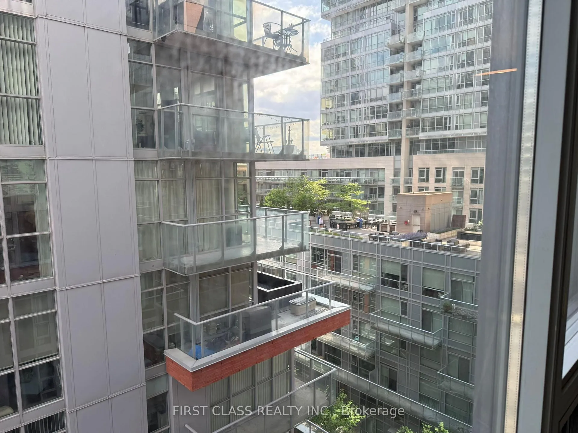 Photo 15 of Unit 903, 126 Simcoe Street, Toronto, Waterfront Communities — HOMEH
