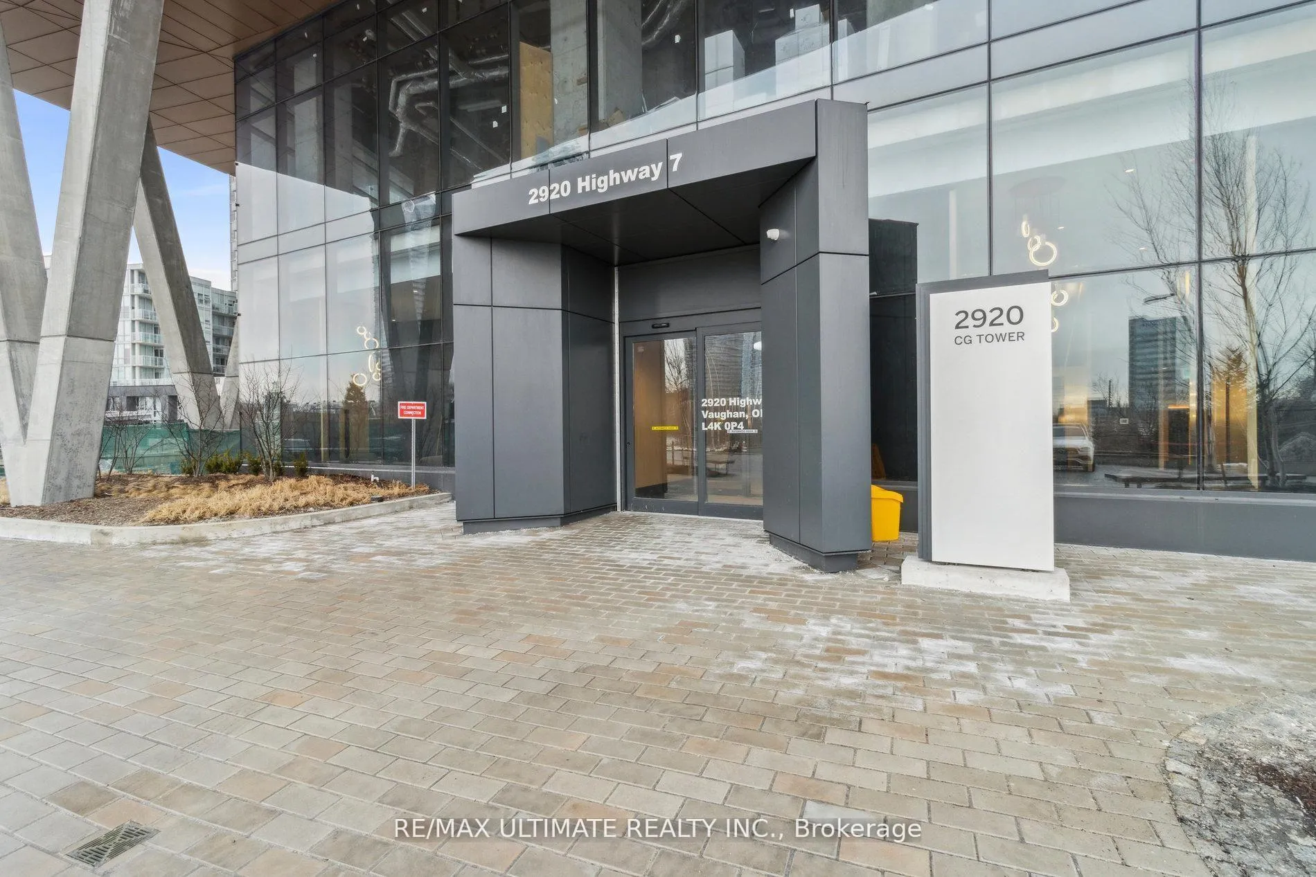 Photo 3 of Unit 5002, 2920 Highway 7 Road, Vaughan, Concord — HOMEH